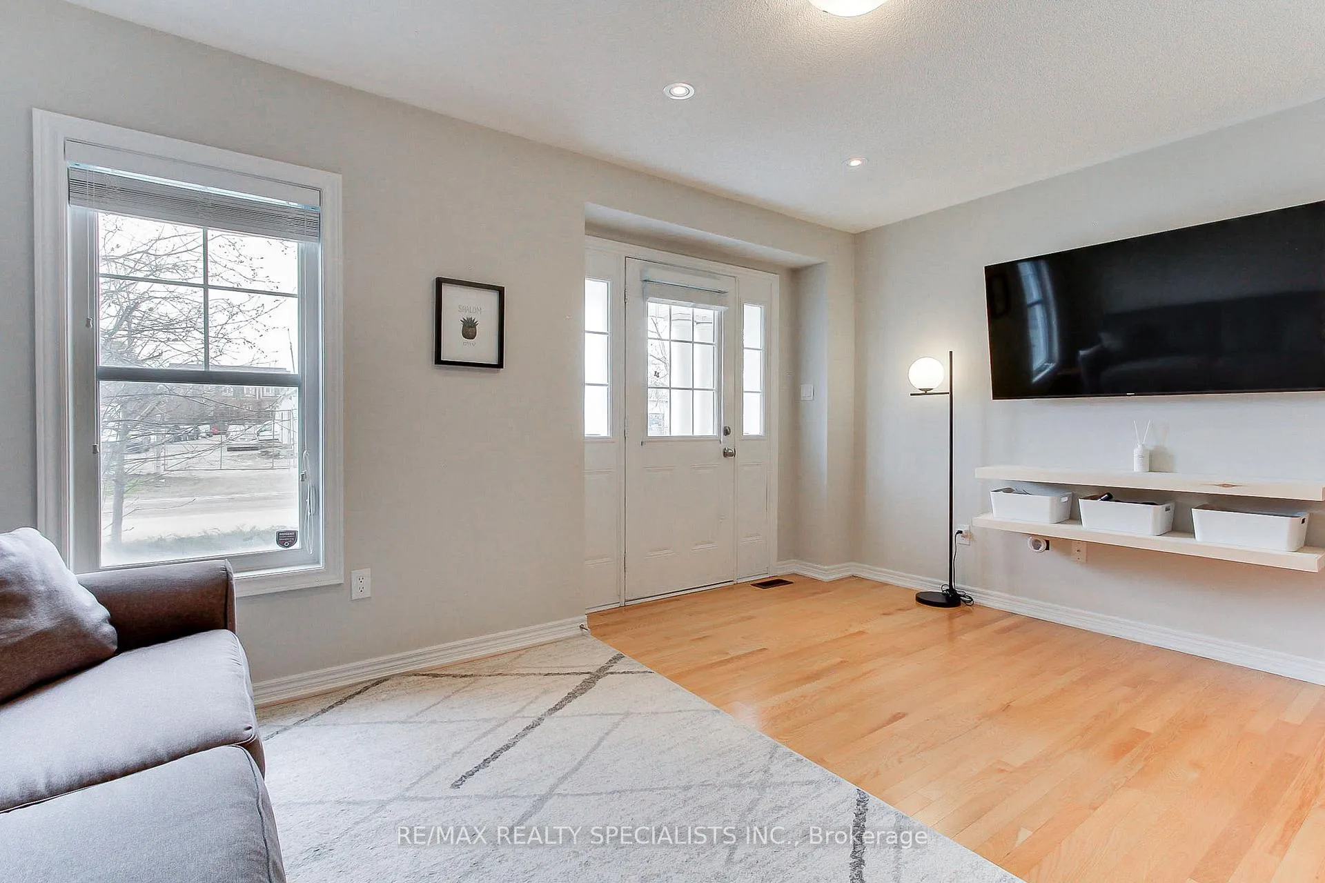 Photo 41 of Unit 5, 10 Porter Avenue W, Vaughan, West Woodbridge — HOMEH