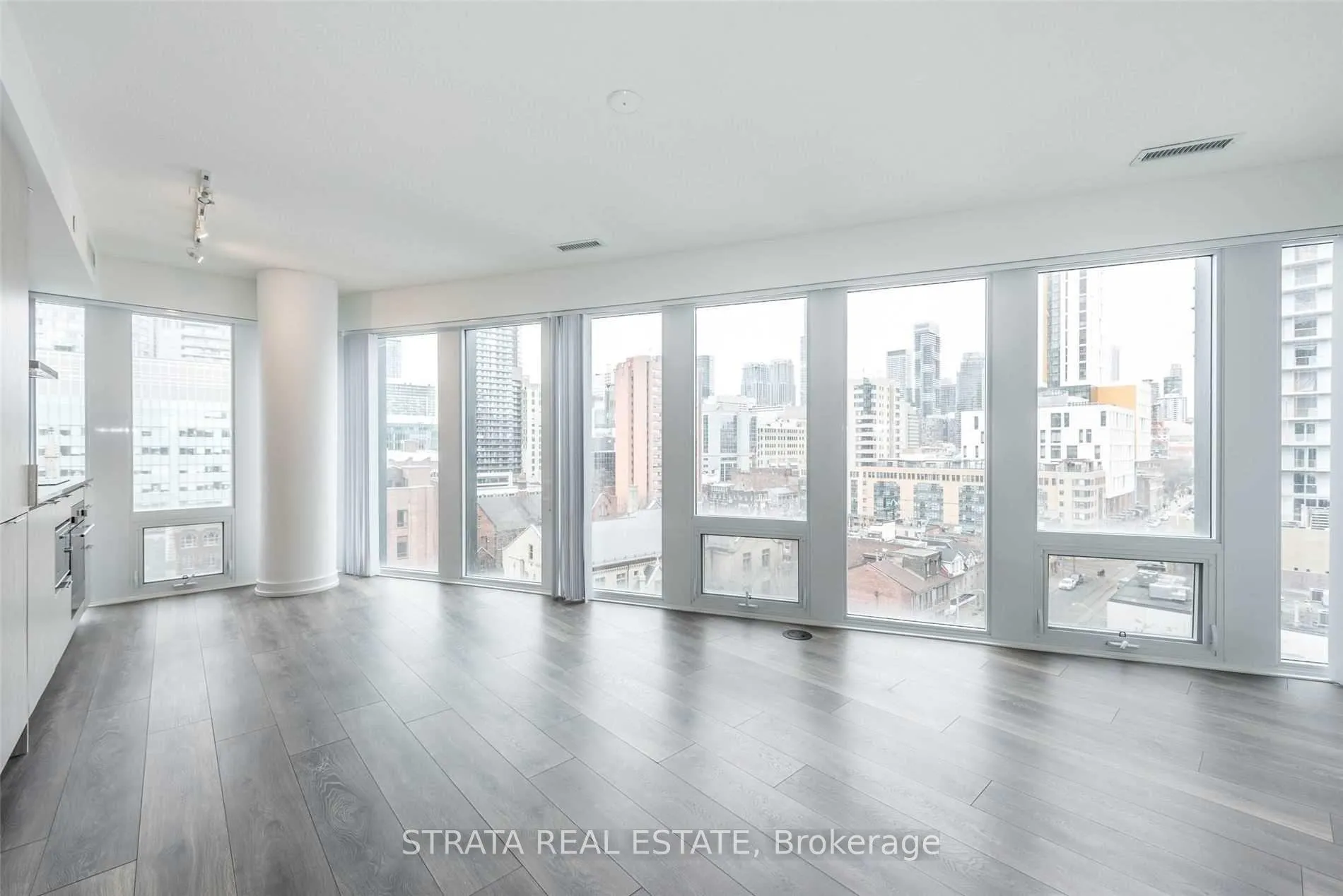 Photo 3 of Unit 910, 60 Shuter Street, Toronto, Church-Yonge Corridor — HOMEH