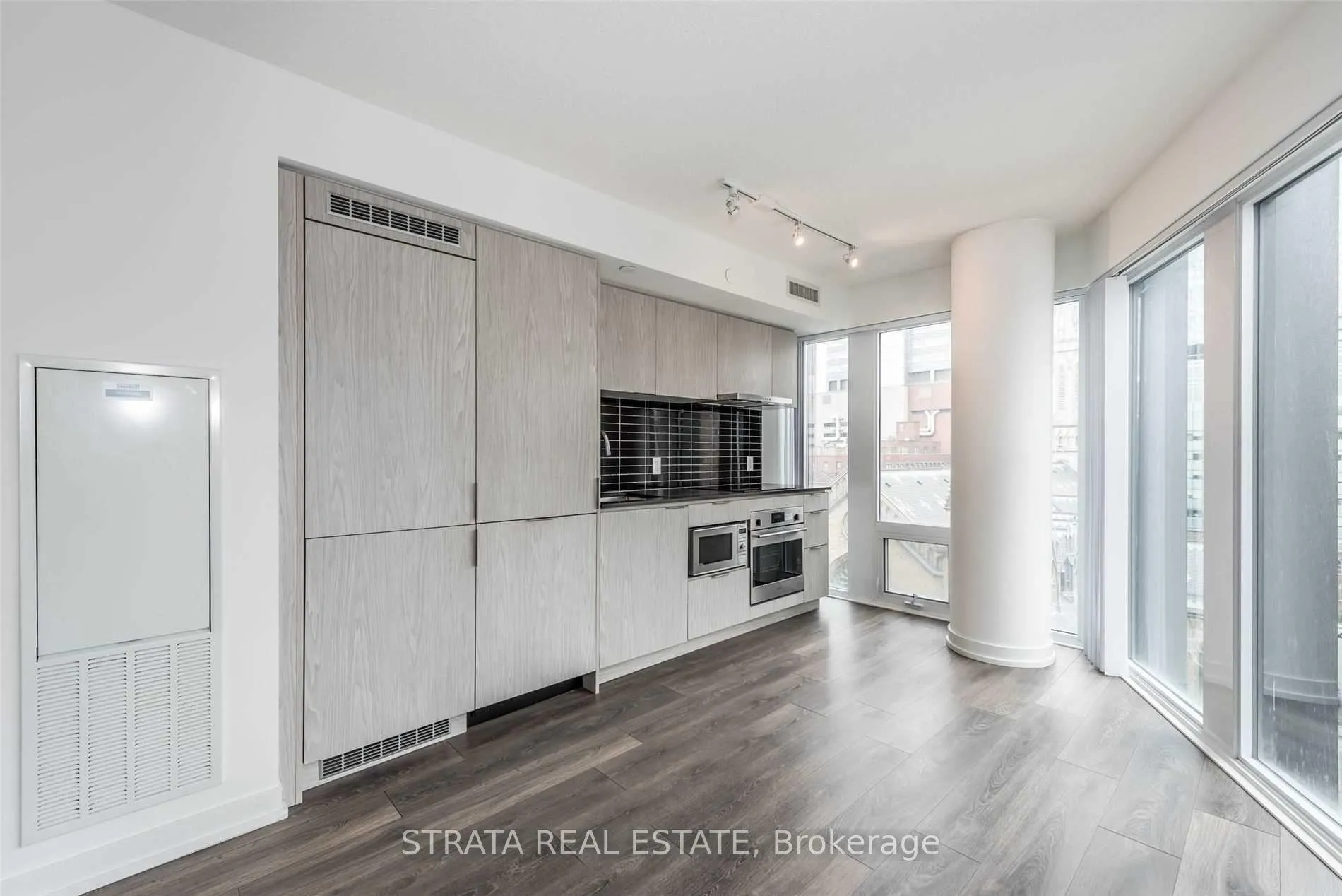 Photo 6 of Unit 910, 60 Shuter Street, Toronto, Church-Yonge Corridor — HOMEH