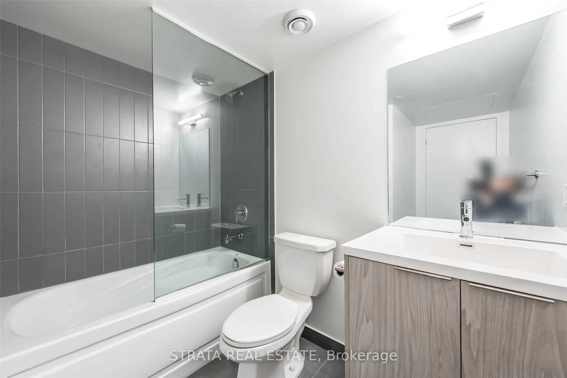 Photo 10 of Unit 910, 60 Shuter Street, Toronto, Church-Yonge Corridor — HOMEH