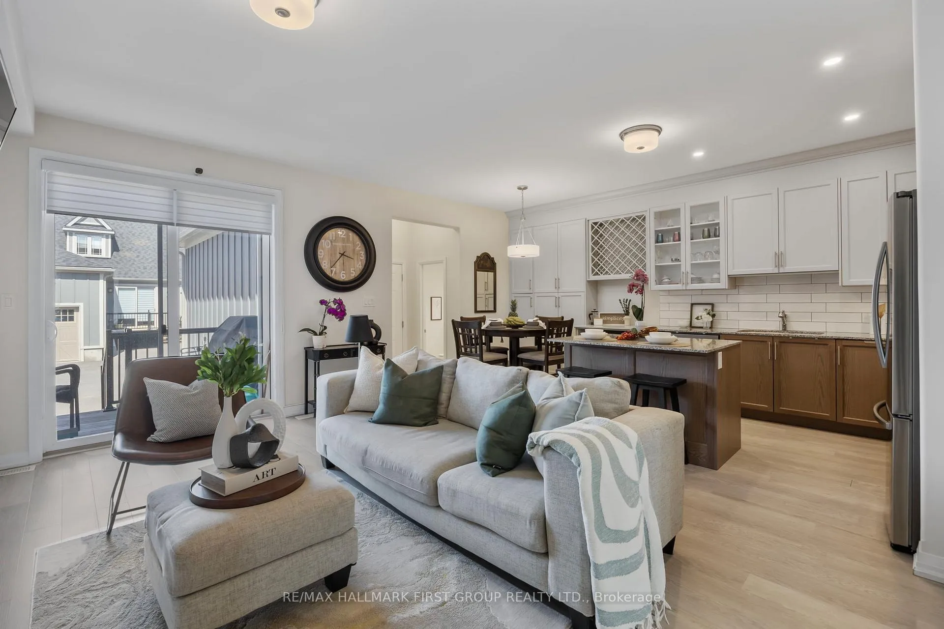 Photo 8 of Unit 4, 80 Marsh Avenue, Peterborough, Northcrest Ward 5 — HOMEH