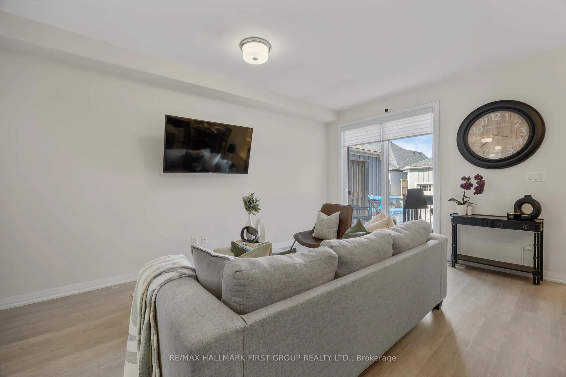 Photo 10 of Unit 4, 80 Marsh Avenue, Peterborough, Northcrest Ward 5 — HOMEH