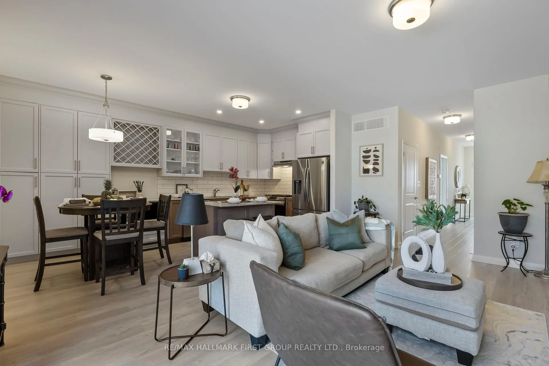Photo 11 of Unit 4, 80 Marsh Avenue, Peterborough, Northcrest Ward 5 — HOMEH