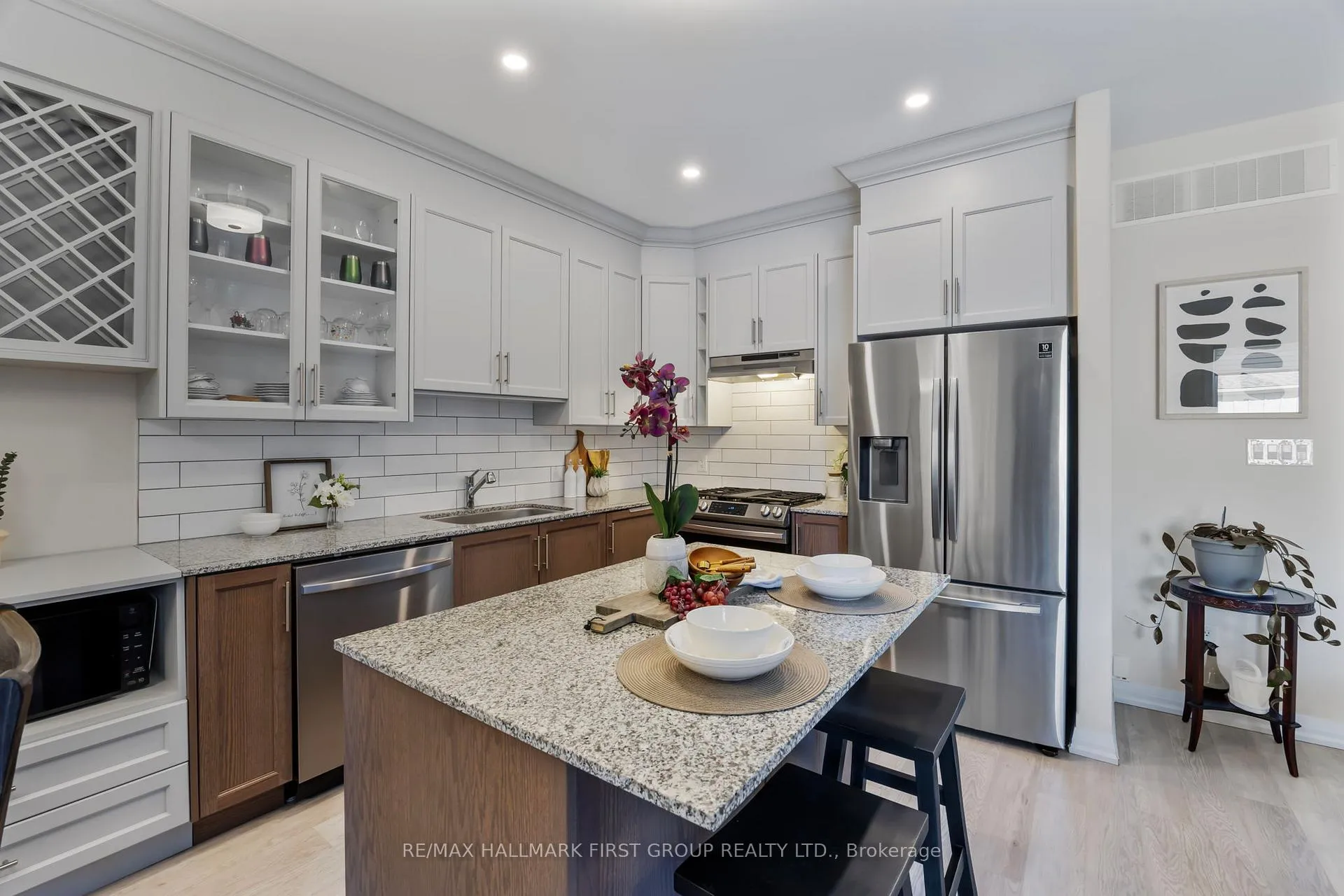 Photo 15 of Unit 4, 80 Marsh Avenue, Peterborough, Northcrest Ward 5 — HOMEH