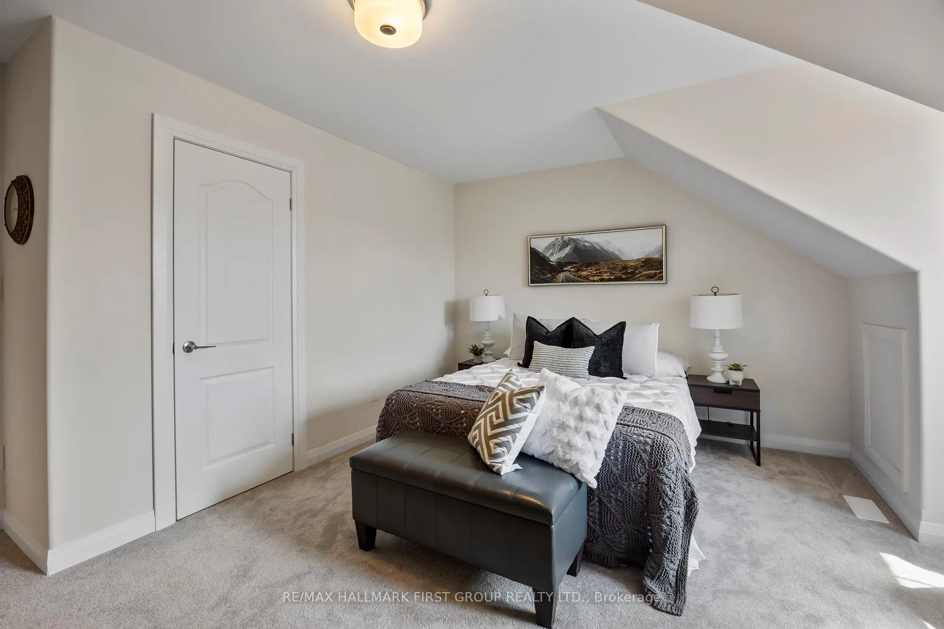 Photo 31 of Unit 4, 80 Marsh Avenue, Peterborough, Northcrest Ward 5 — HOMEH