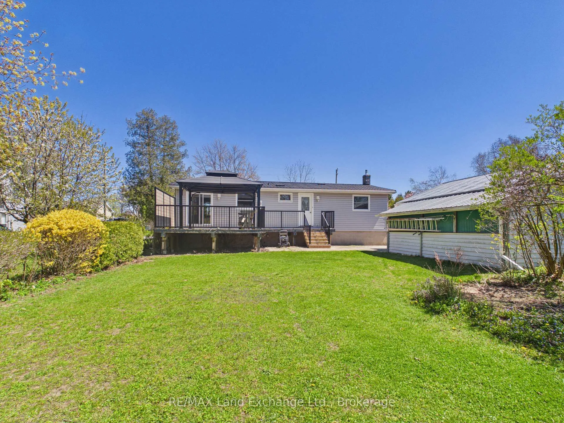 Photo 22 of 400 Adelaide Street, Kincardine — HOMEH