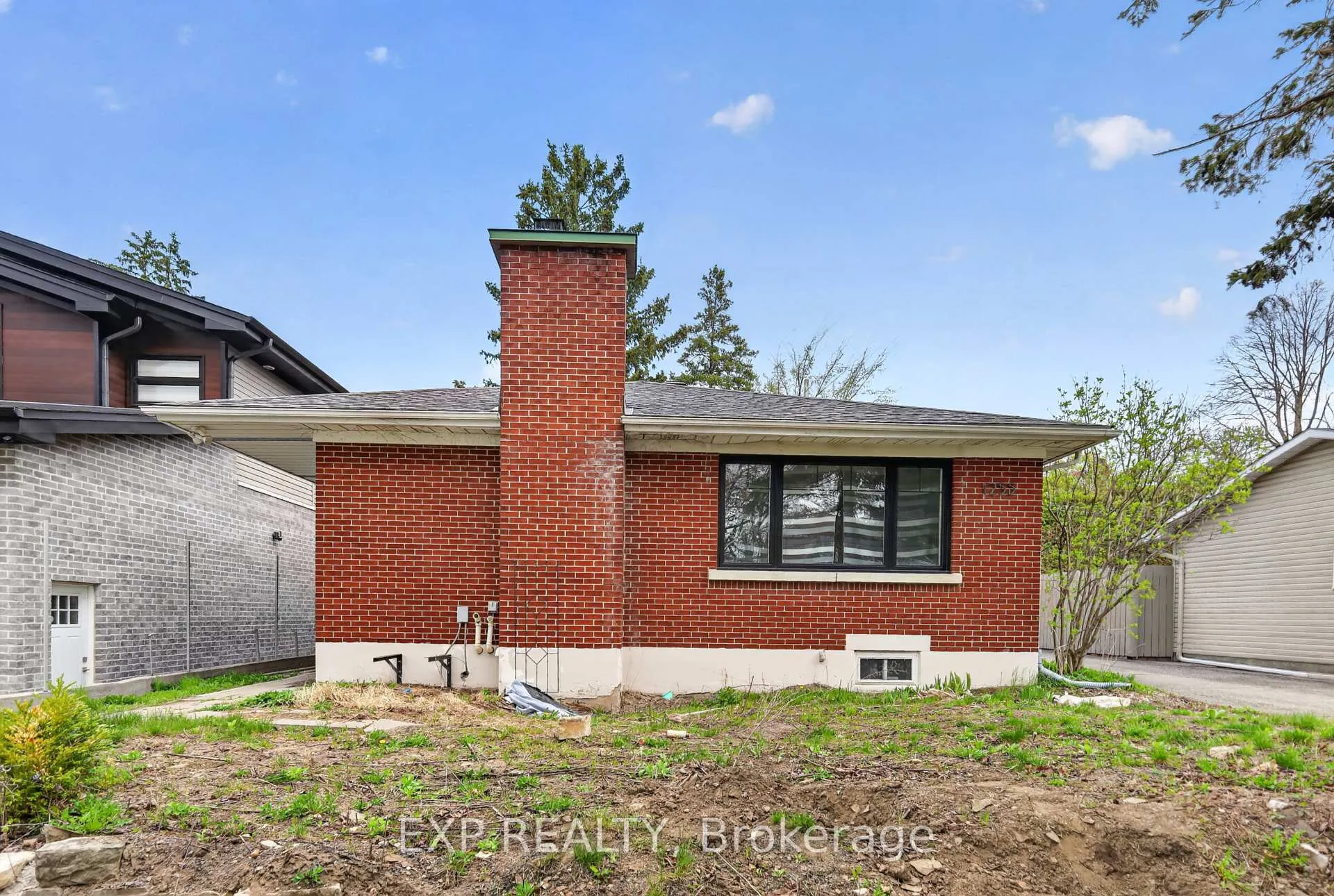 Photo 5 of 1255 Evans Boulevard N, Ottawa, Alta Vista — HOMEH