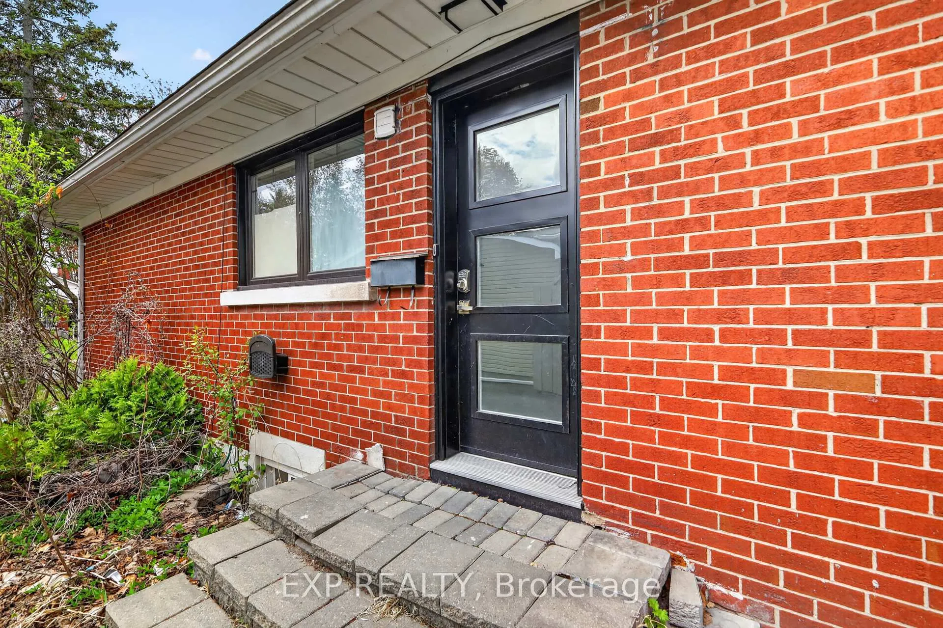 Photo 7 of 1255 Evans Boulevard N, Ottawa, Alta Vista — HOMEH