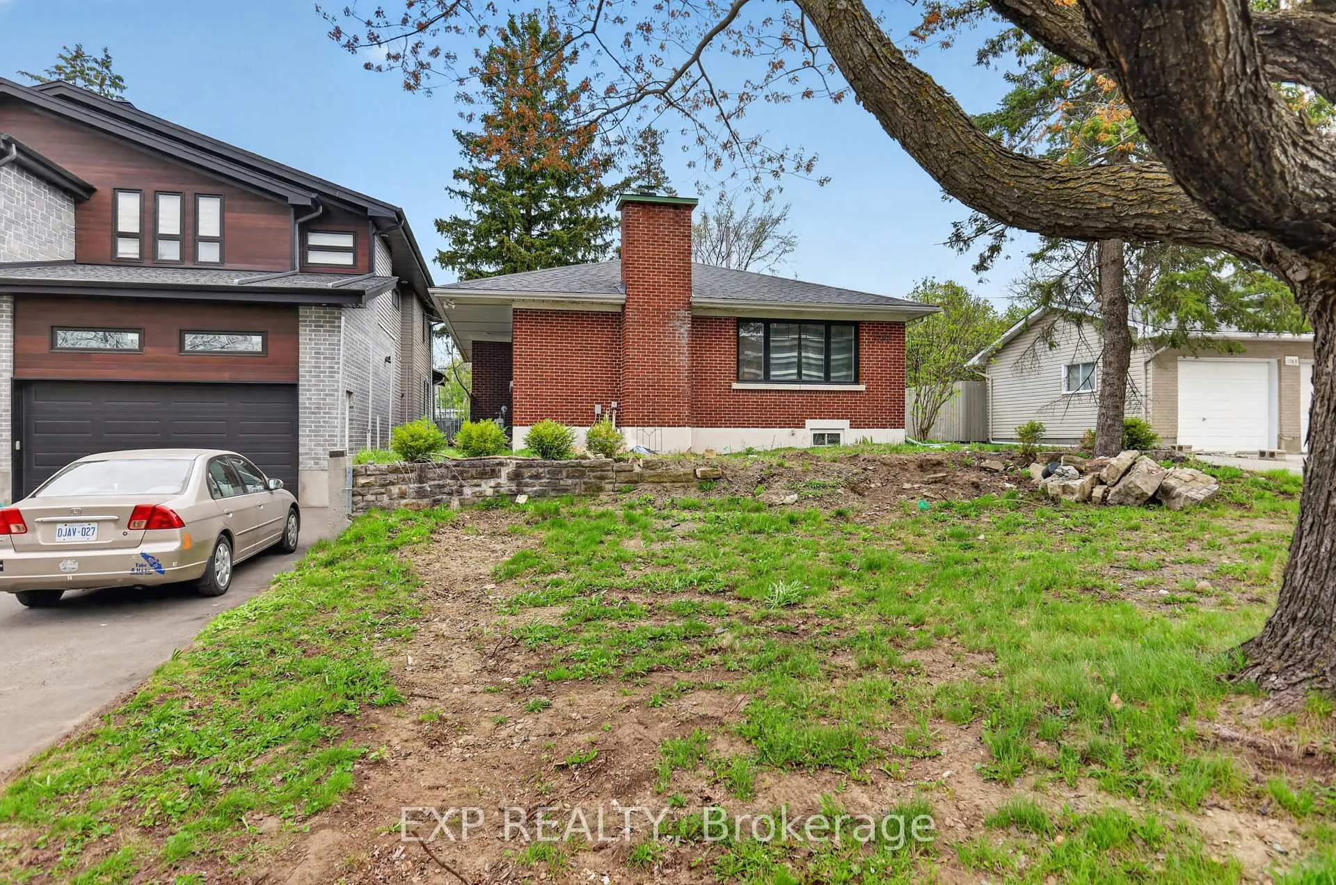 Photo 9 of 1255 Evans Boulevard N, Ottawa, Alta Vista — HOMEH