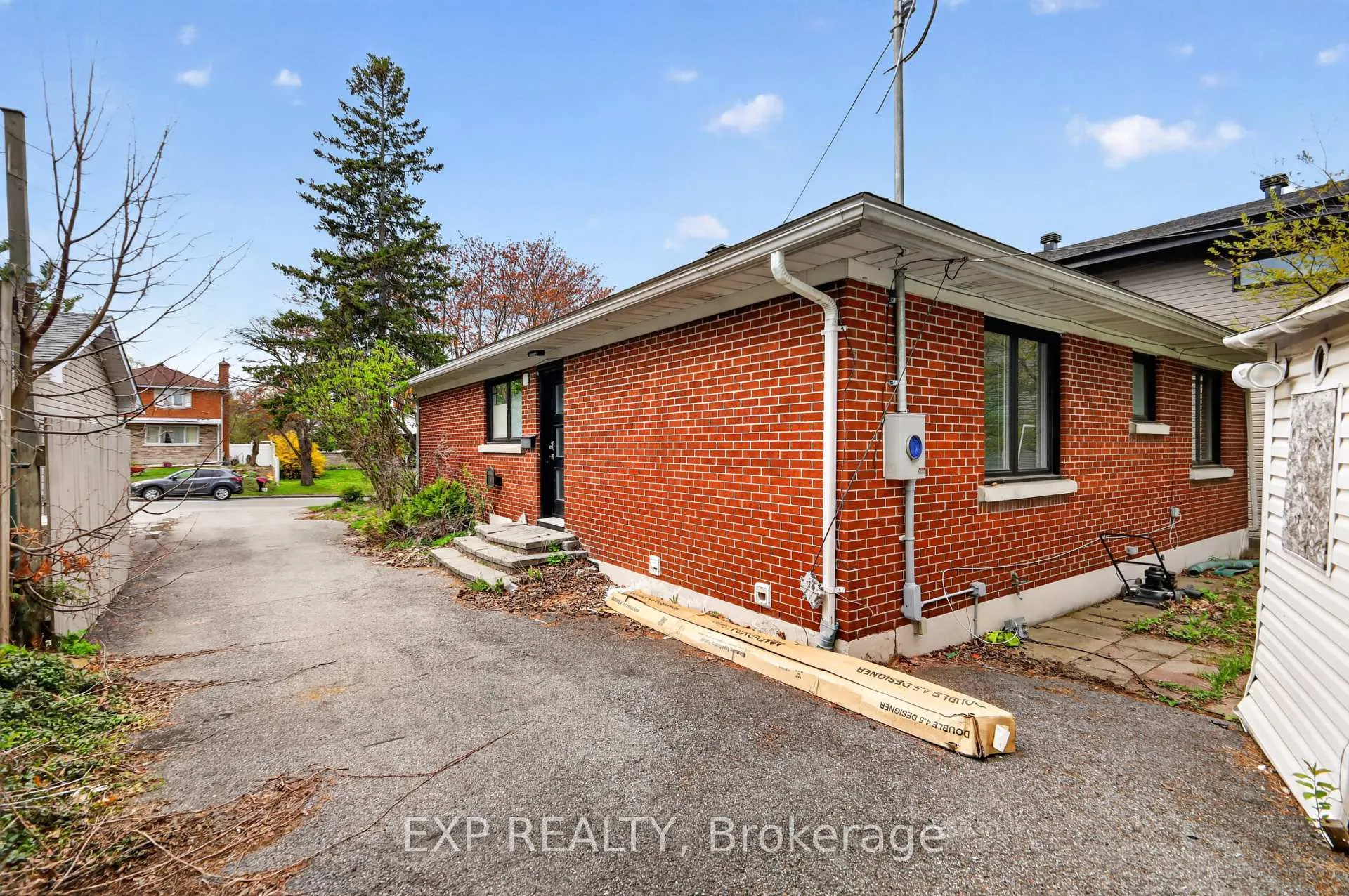 Photo 10 of 1255 Evans Boulevard N, Ottawa, Alta Vista — HOMEH