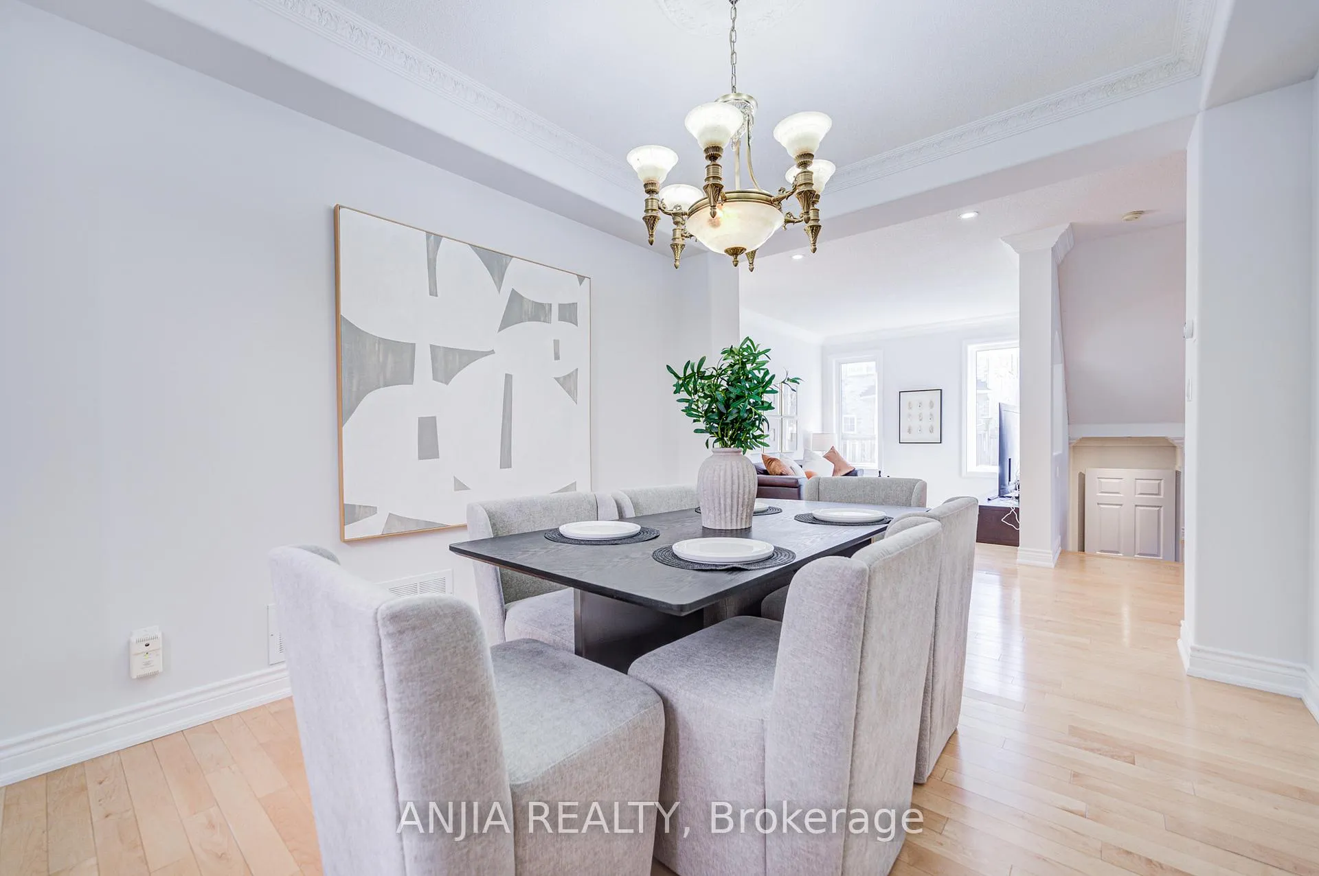 Photo 13 of 78 Hollylane Drive, Markham, Berczy — HOMEH