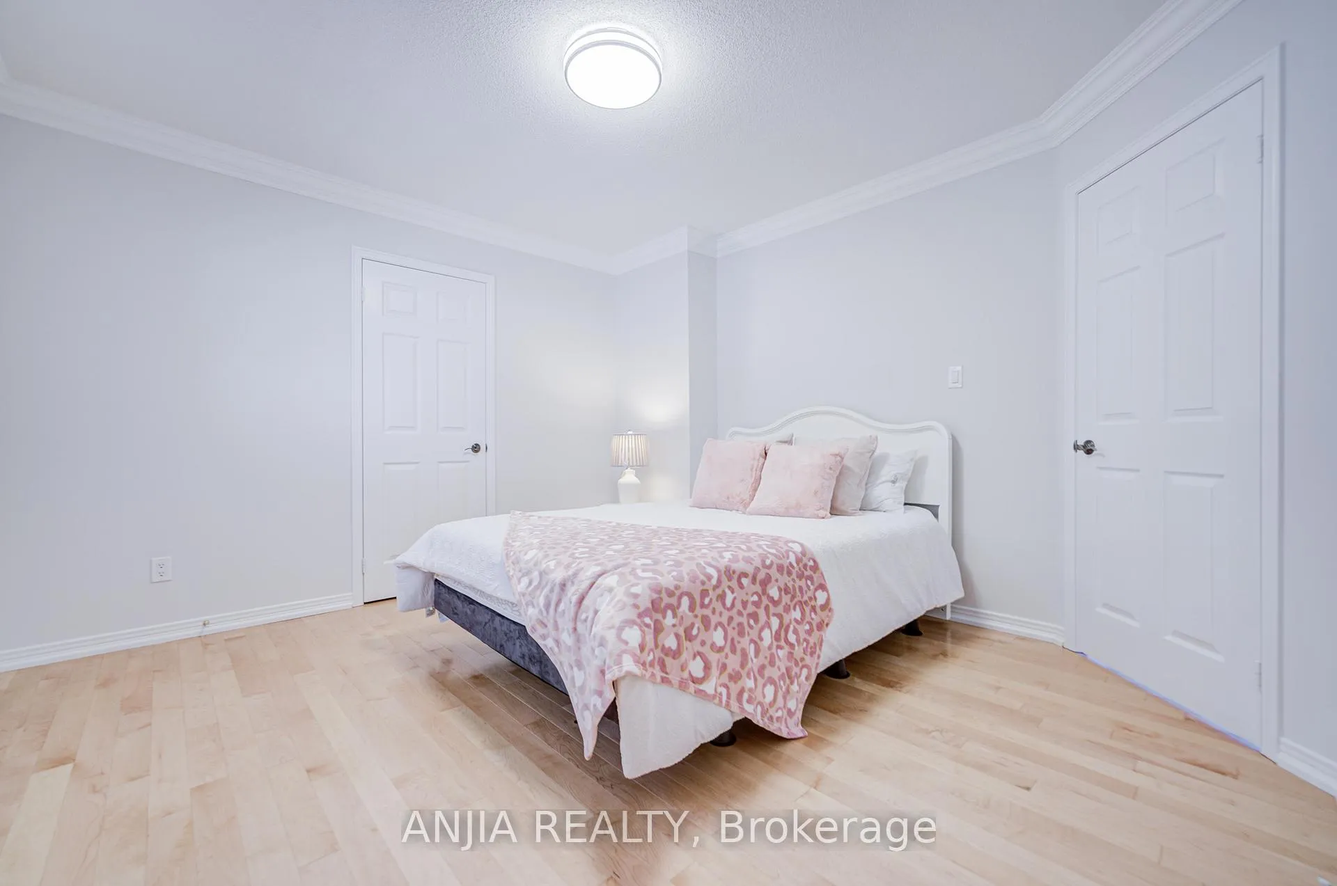 Photo 32 of 78 Hollylane Drive, Markham, Berczy — HOMEH