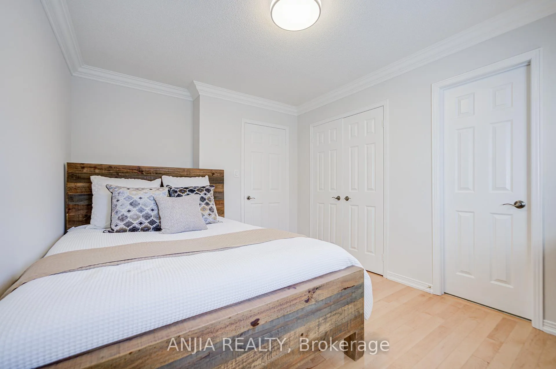 Photo 38 of 78 Hollylane Drive, Markham, Berczy — HOMEH