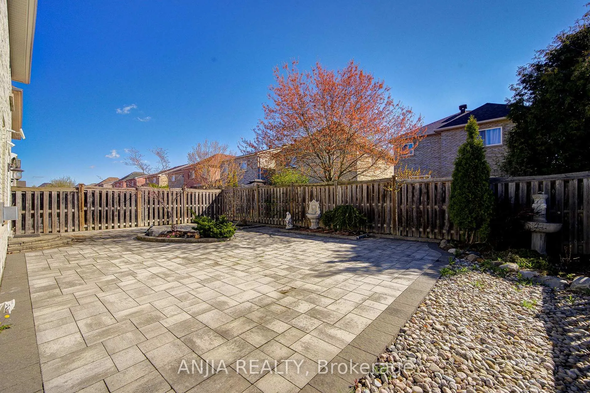 Photo 45 of 78 Hollylane Drive, Markham, Berczy — HOMEH