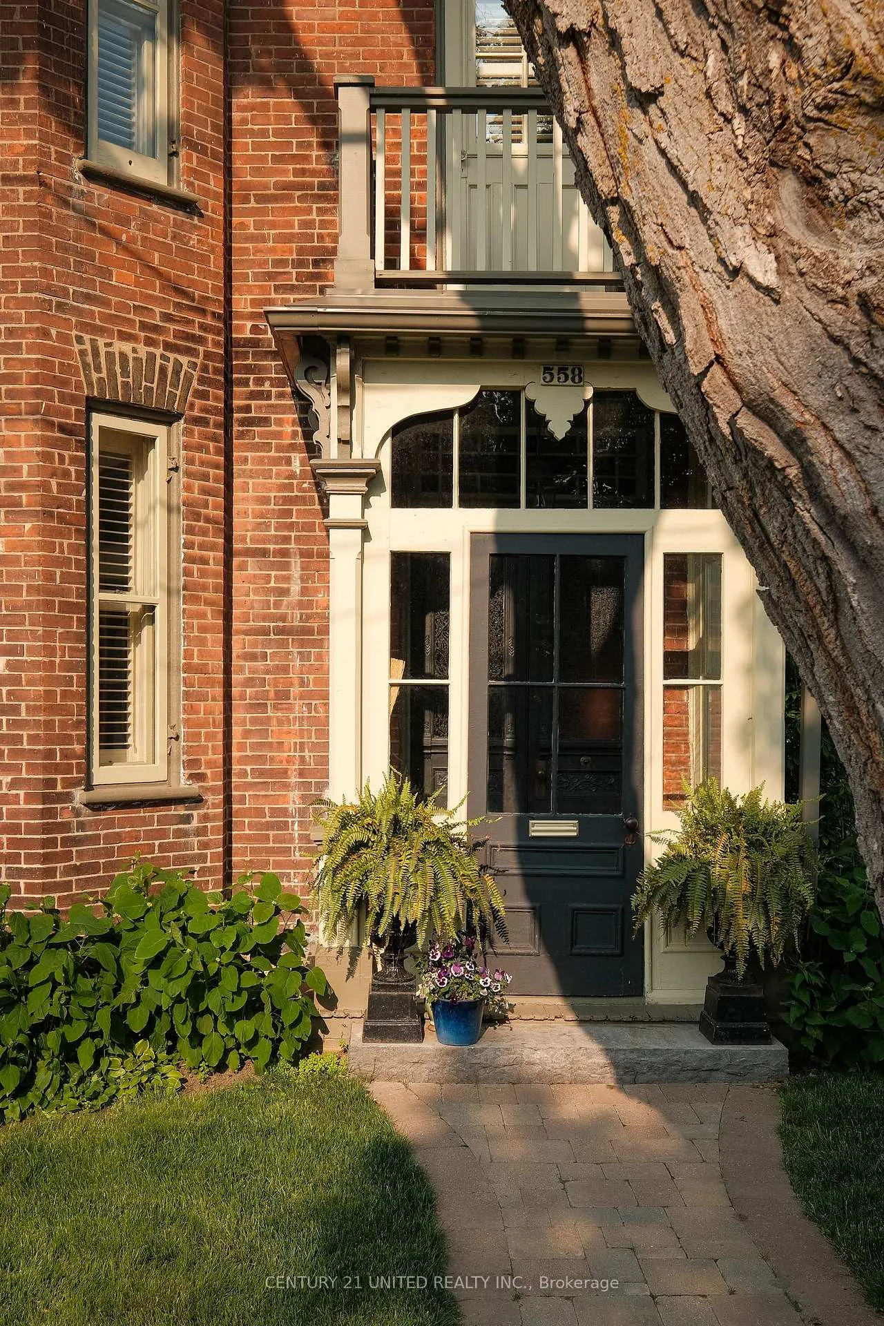 Photo 2 of 558 Harvey Street, Peterborough, Town Ward 3 — HOMEH