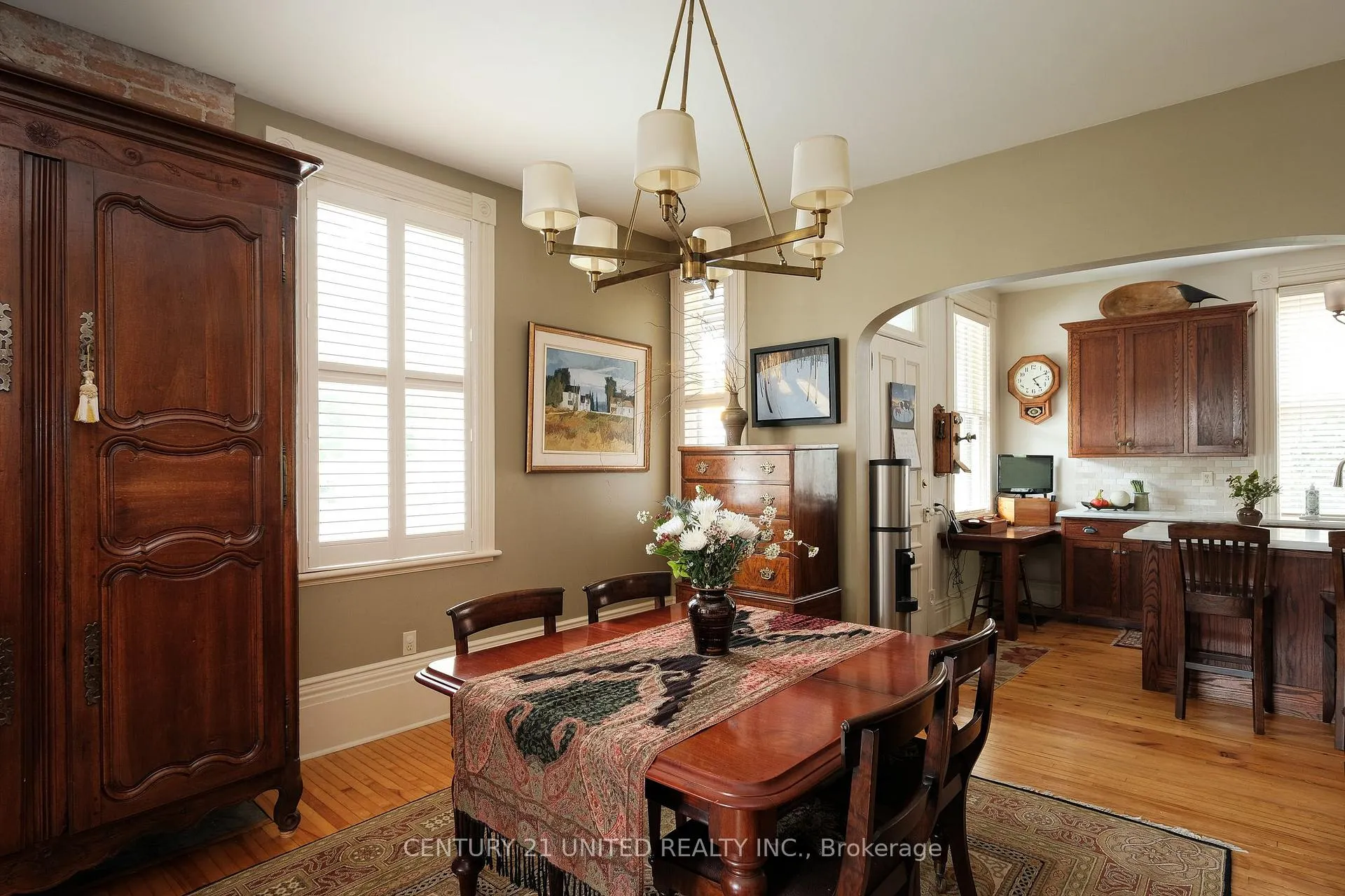 Photo 10 of 558 Harvey Street, Peterborough, Town Ward 3 — HOMEH