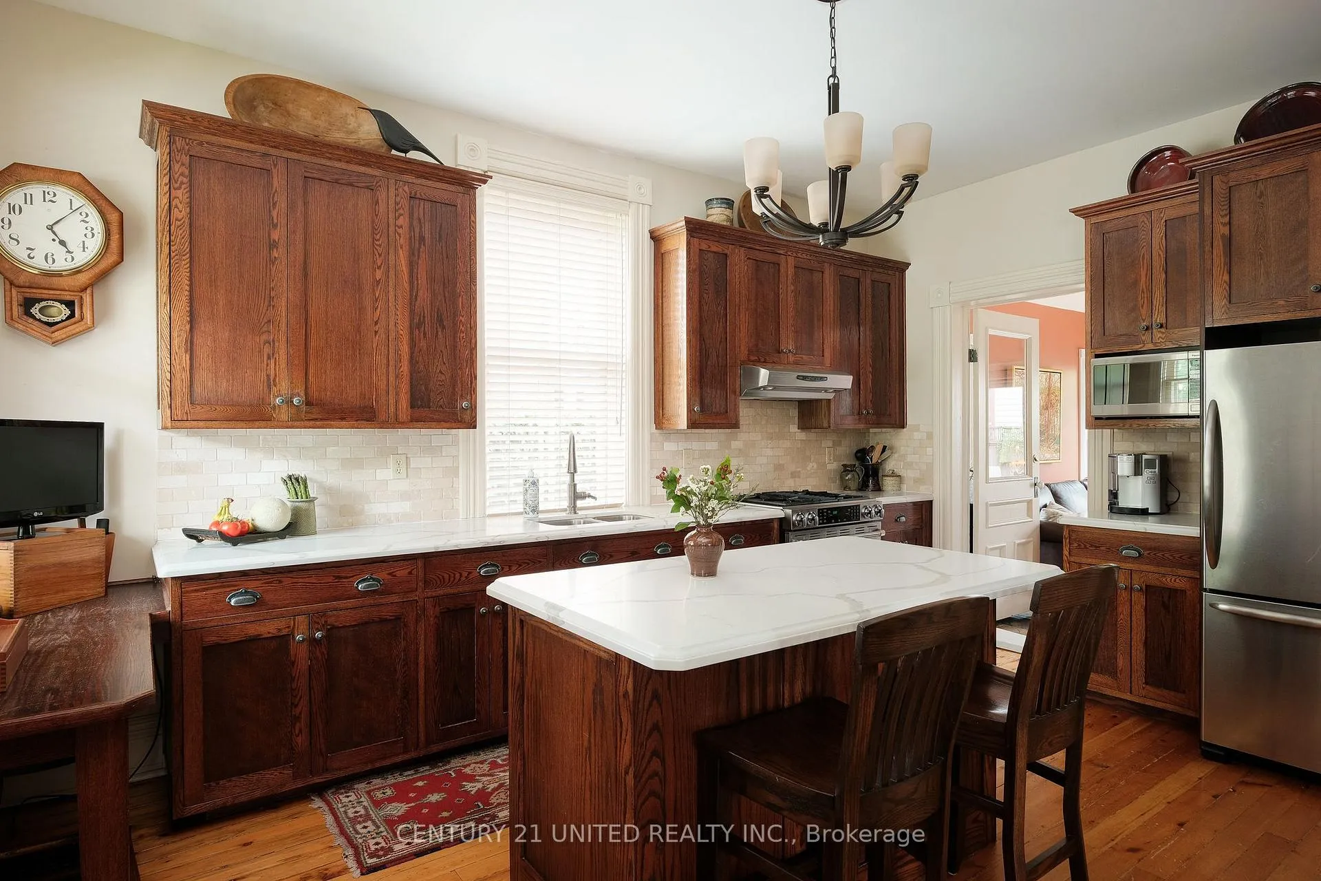 Photo 12 of 558 Harvey Street, Peterborough, Town Ward 3 — HOMEH
