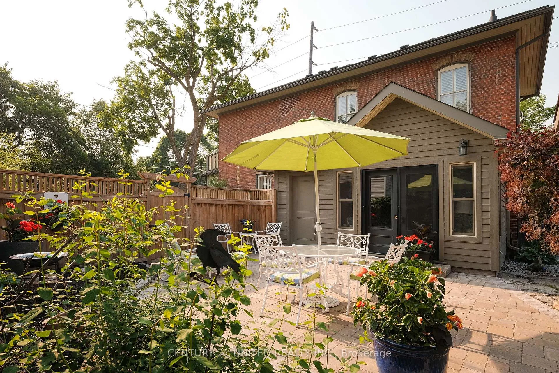 Photo 40 of 558 Harvey Street, Peterborough, Town Ward 3 — HOMEH