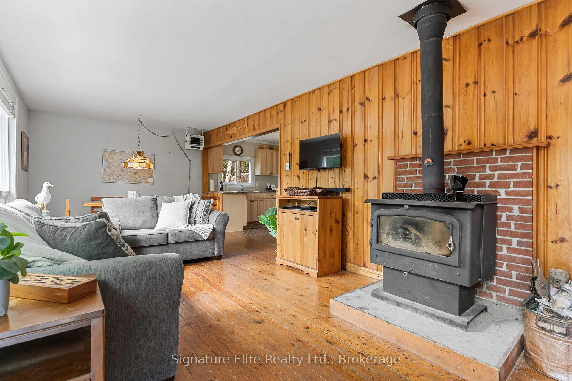 Photo 10 of 62 Boyce Trail, Kawartha Lakes, Laxton/Digby/Longford — HOMEH