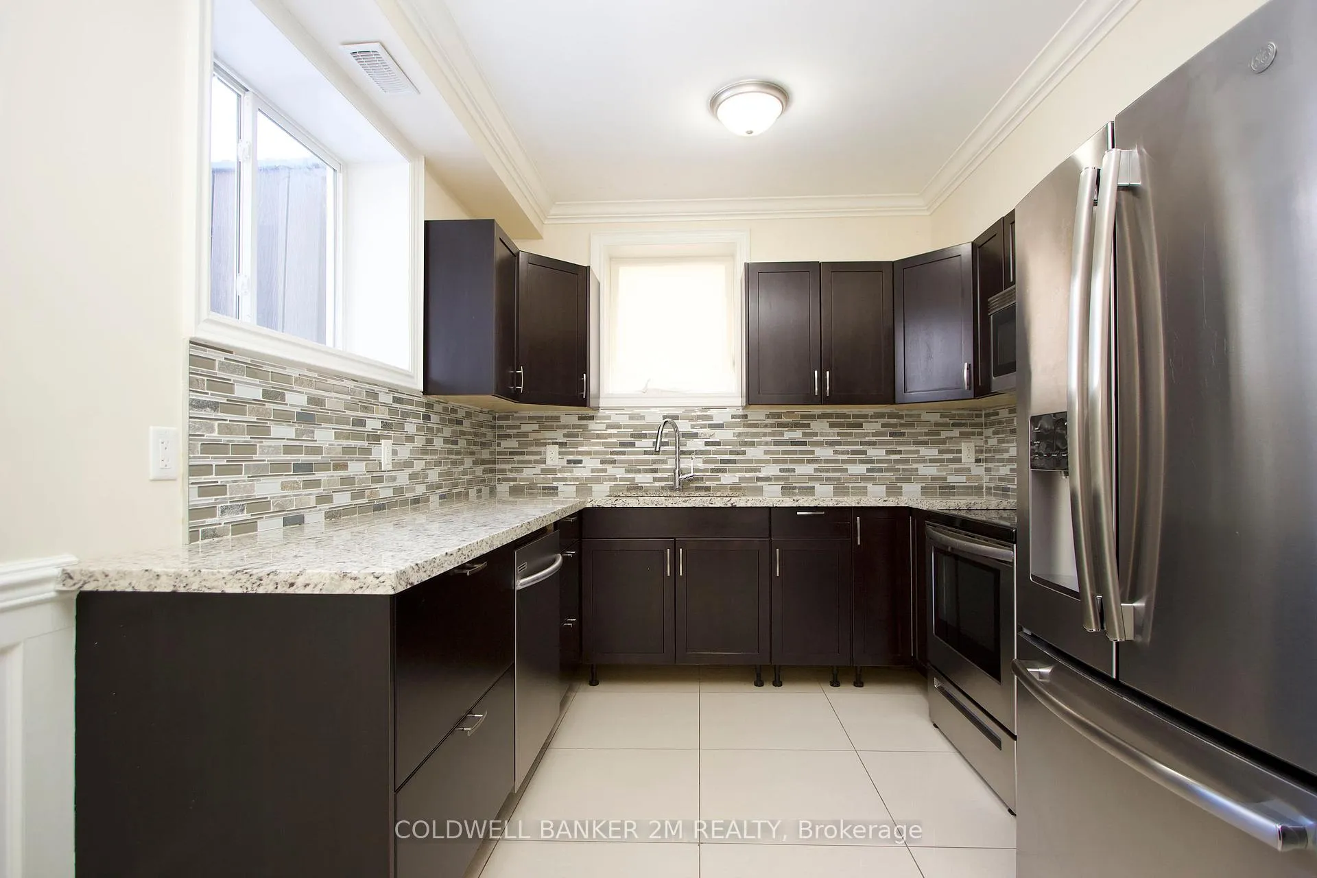 Photo 4 of Unit 2, 230 Annis Street, Oshawa, Lakeview — HOMEH