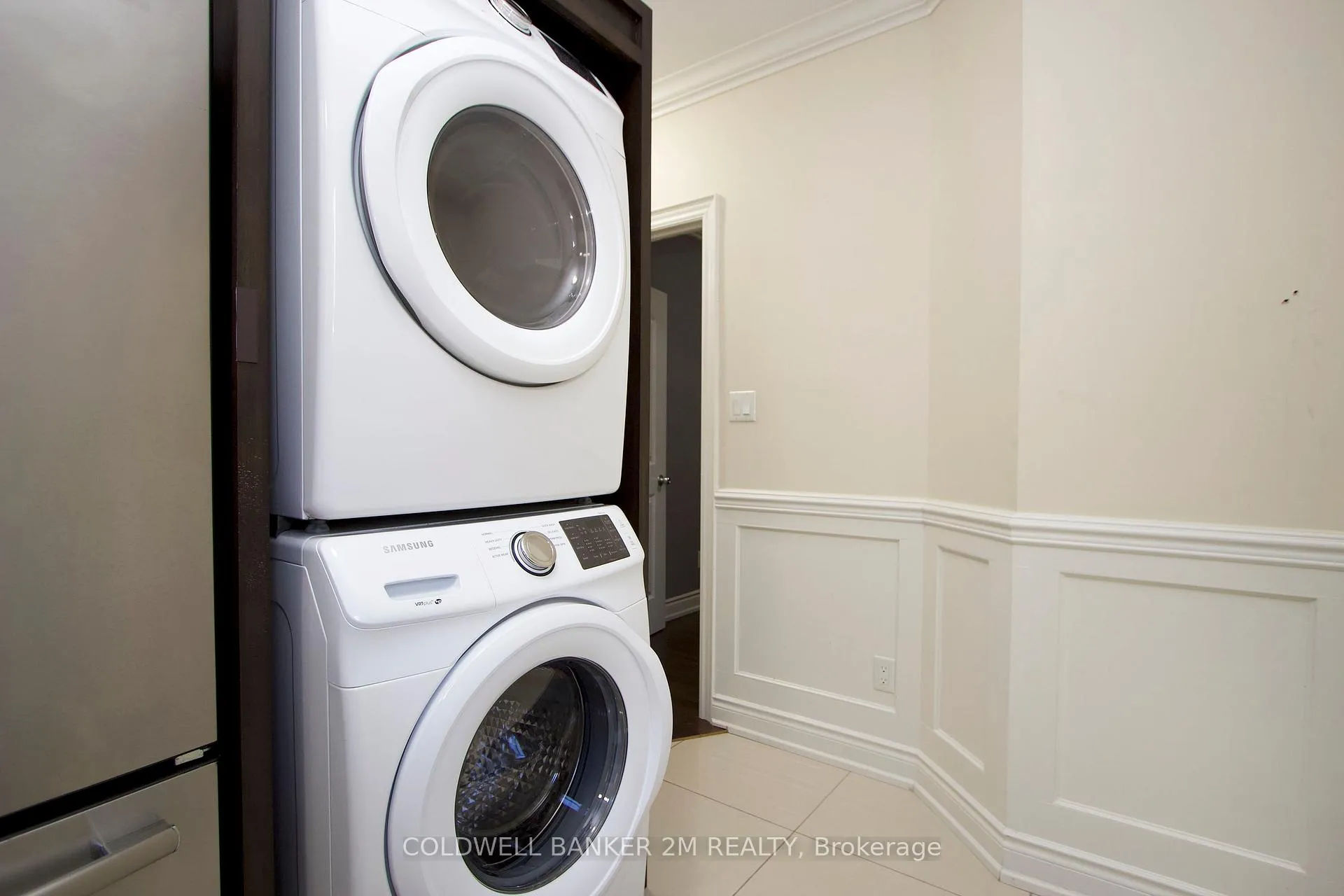 Photo 8 of Unit 2, 230 Annis Street, Oshawa, Lakeview — HOMEH