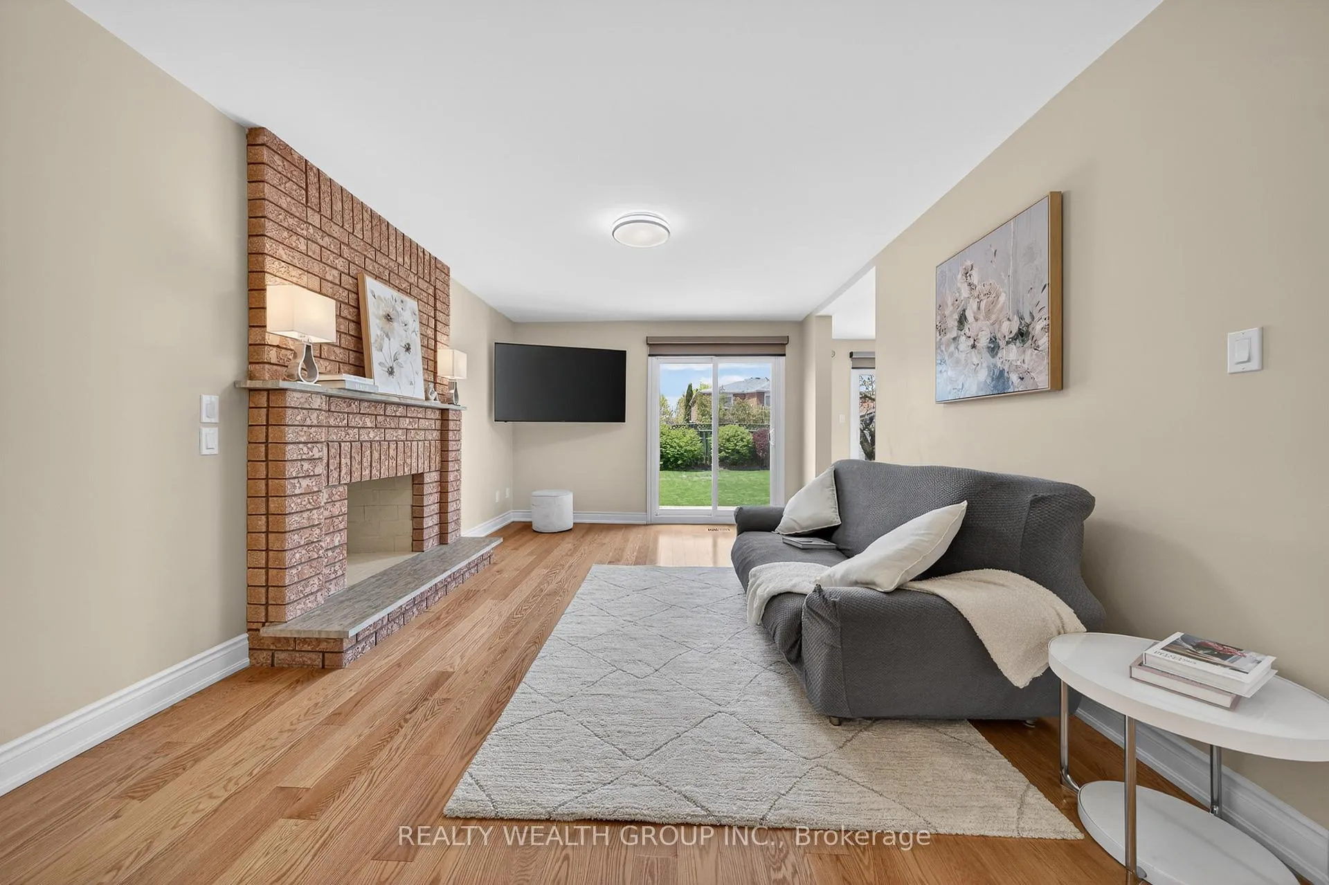 Photo 10 of 42 Cherhill Drive, Vaughan, Maple — HOMEH