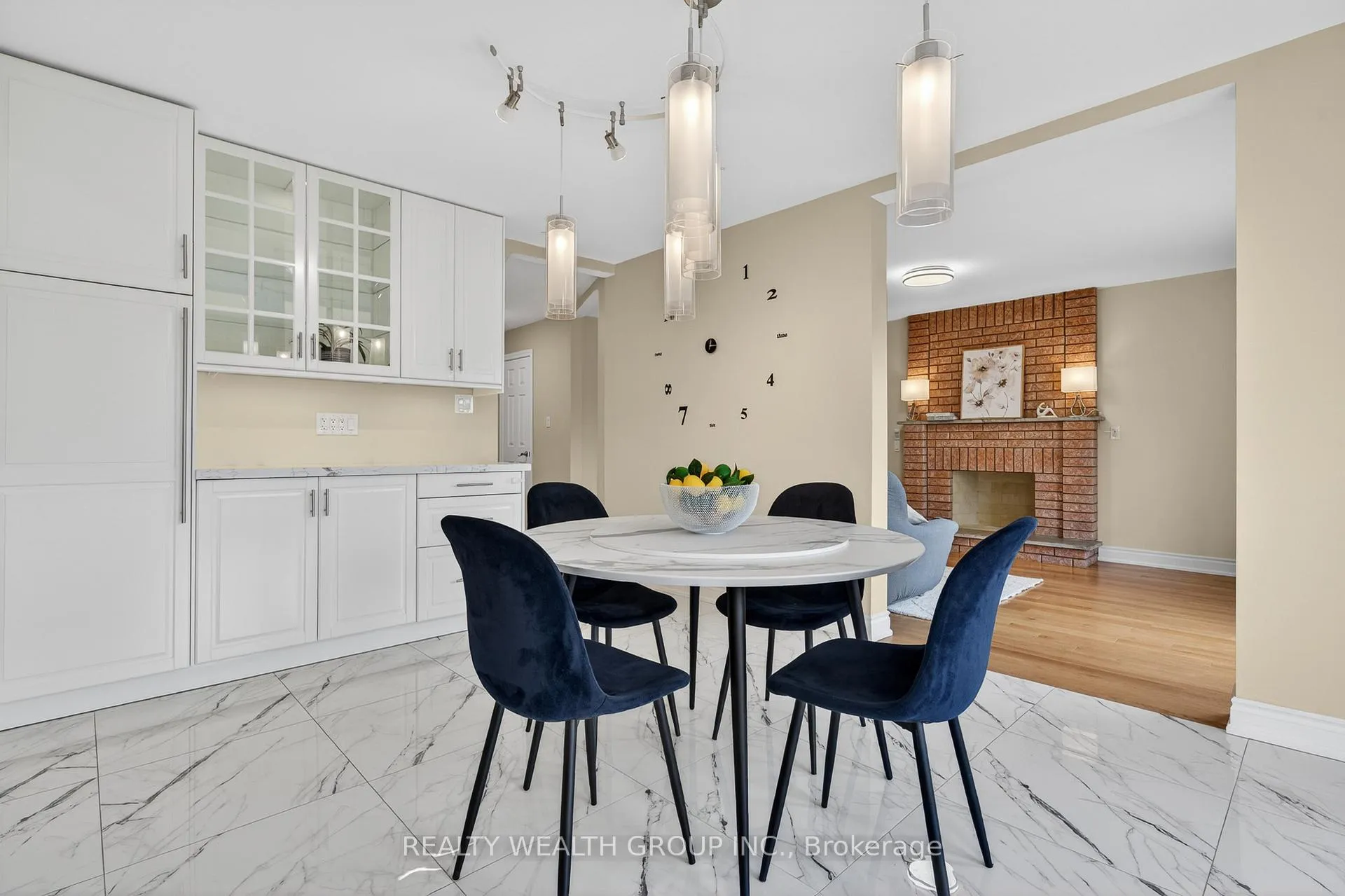 Photo 15 of 42 Cherhill Drive, Vaughan, Maple — HOMEH