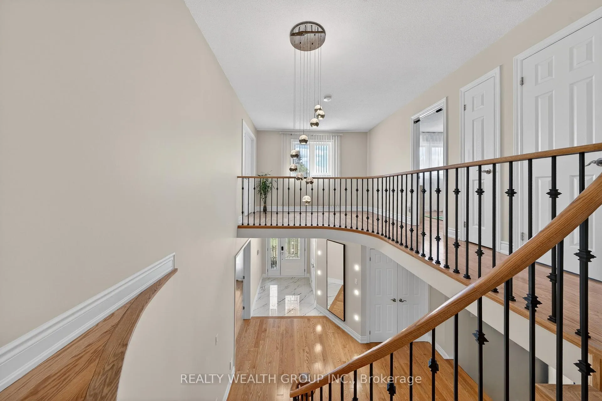 Photo 18 of 42 Cherhill Drive, Vaughan, Maple — HOMEH