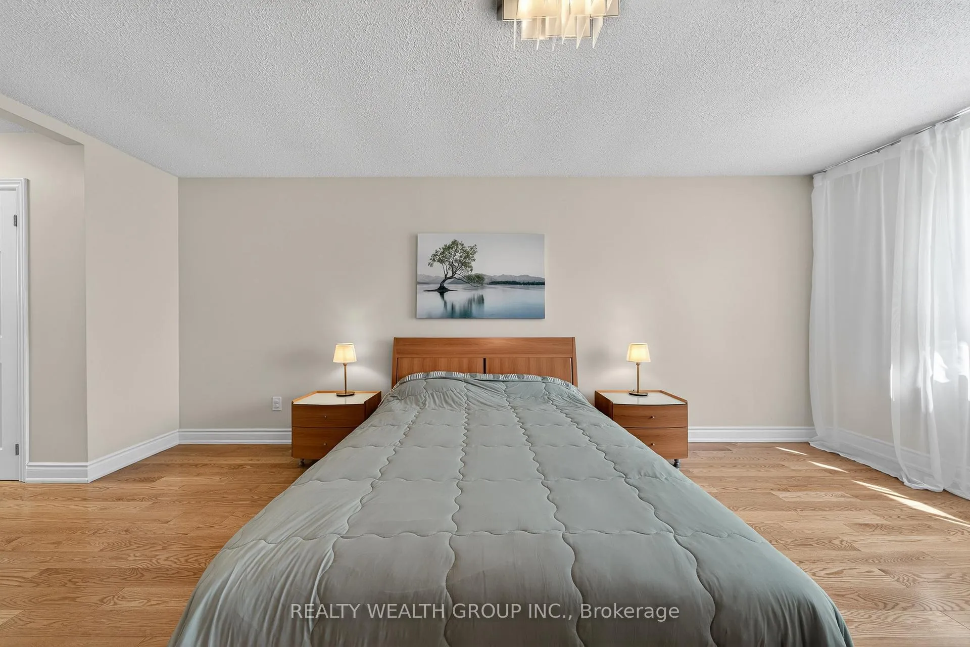 Photo 19 of 42 Cherhill Drive, Vaughan, Maple — HOMEH