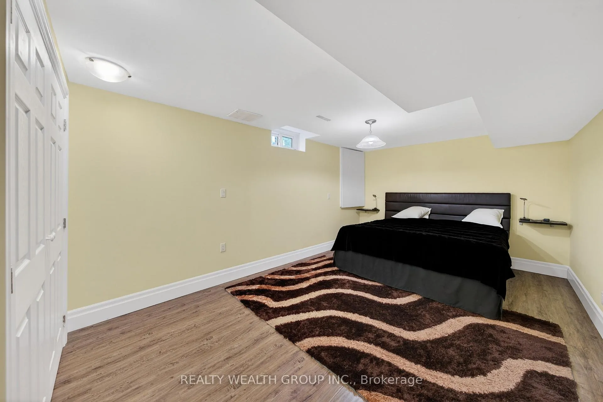 Photo 29 of 42 Cherhill Drive, Vaughan, Maple — HOMEH