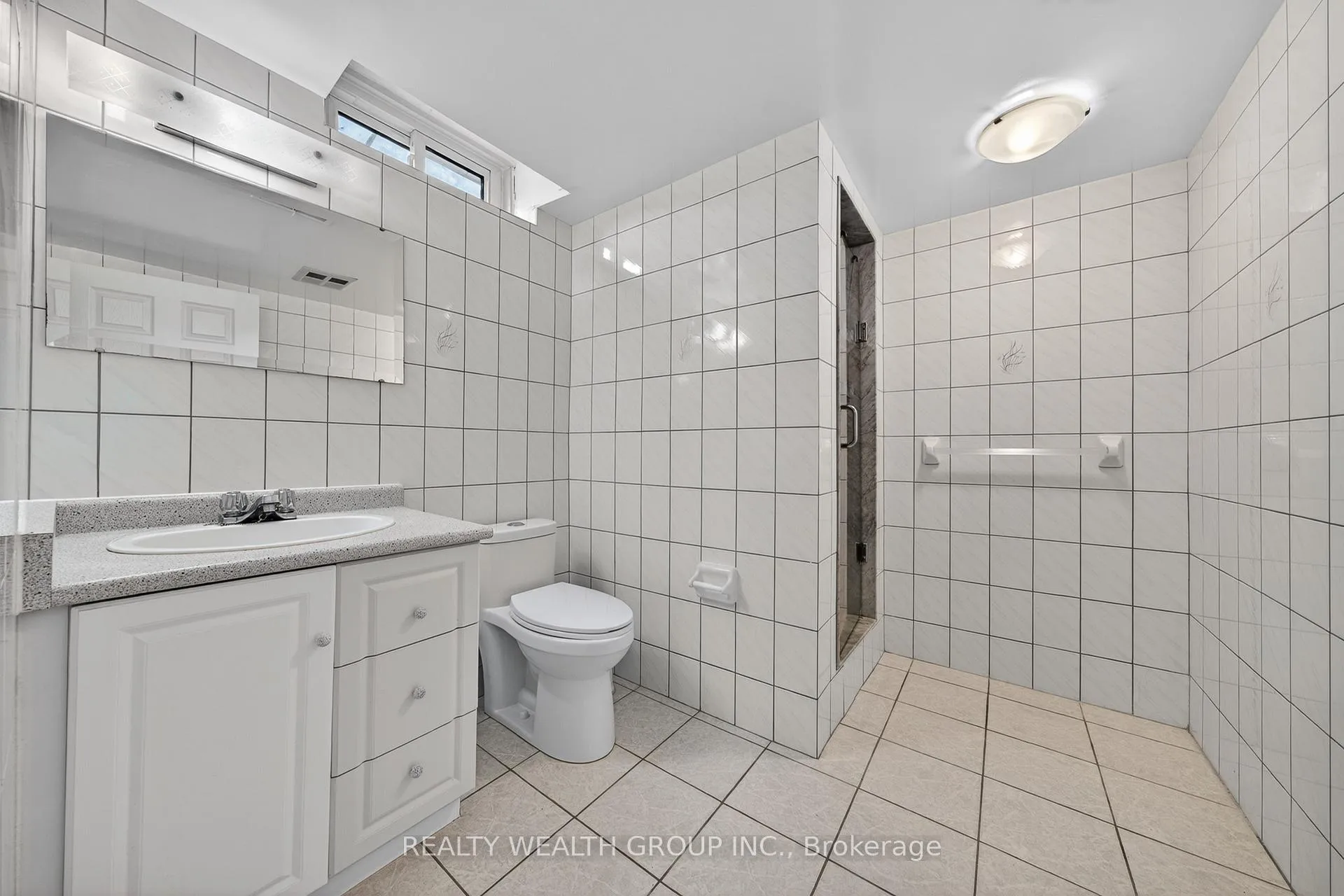 Photo 32 of 42 Cherhill Drive, Vaughan, Maple — HOMEH