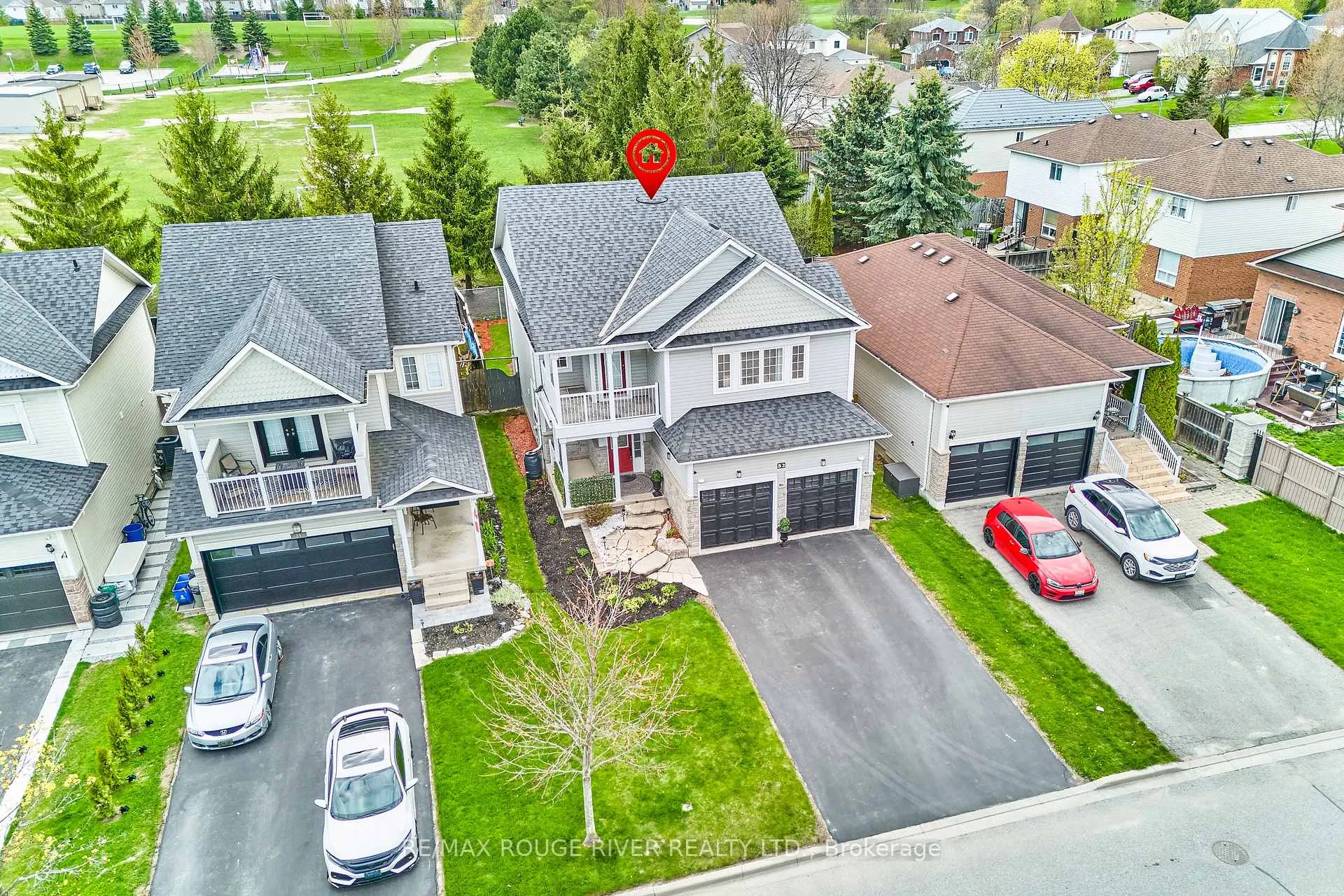Photo 3 of 52 Rickaby Street, Clarington, Bowmanville — HOMEH