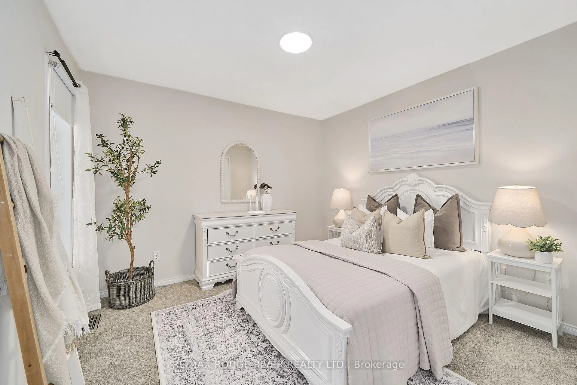 Photo 25 of 52 Rickaby Street, Clarington, Bowmanville — HOMEH