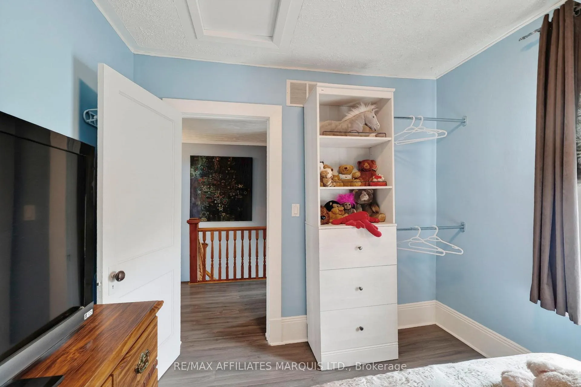 Photo 24 of 335 Fifth Street E, Cornwall — HOMEH