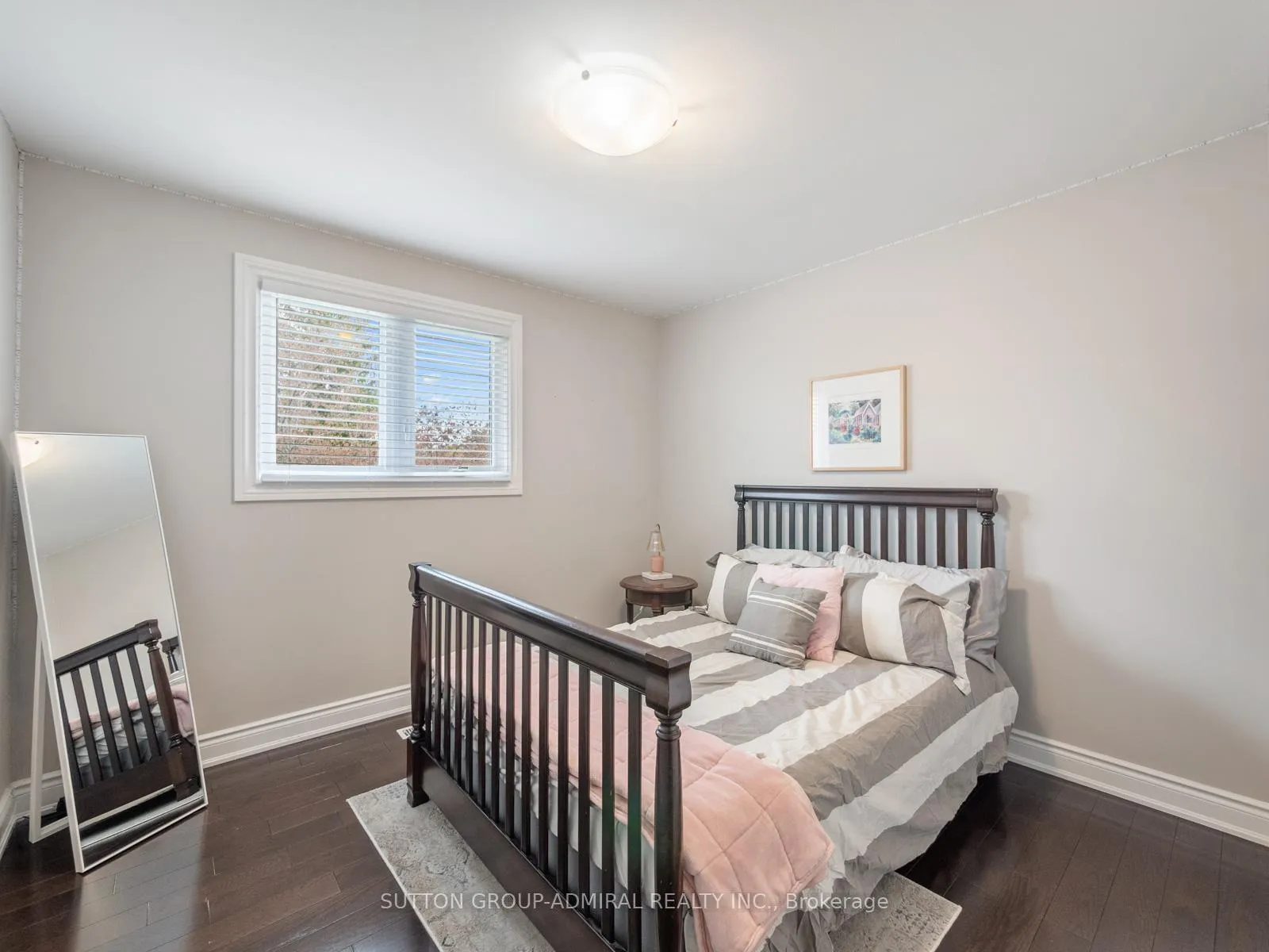 Photo 13 of 196 Dale Street, Caledon, Bolton North — HOMEH