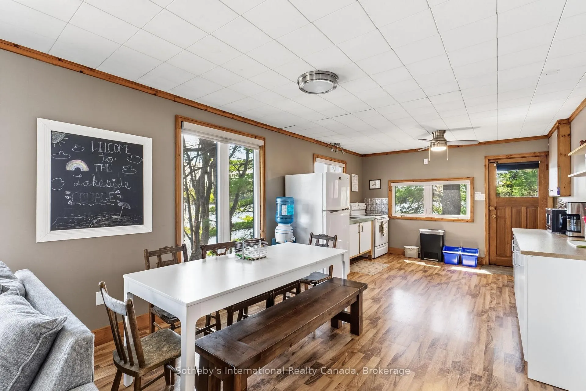 Photo 11 of Unit 1, 1049 Bell Road, Gravenhurst, Ryde — HOMEH