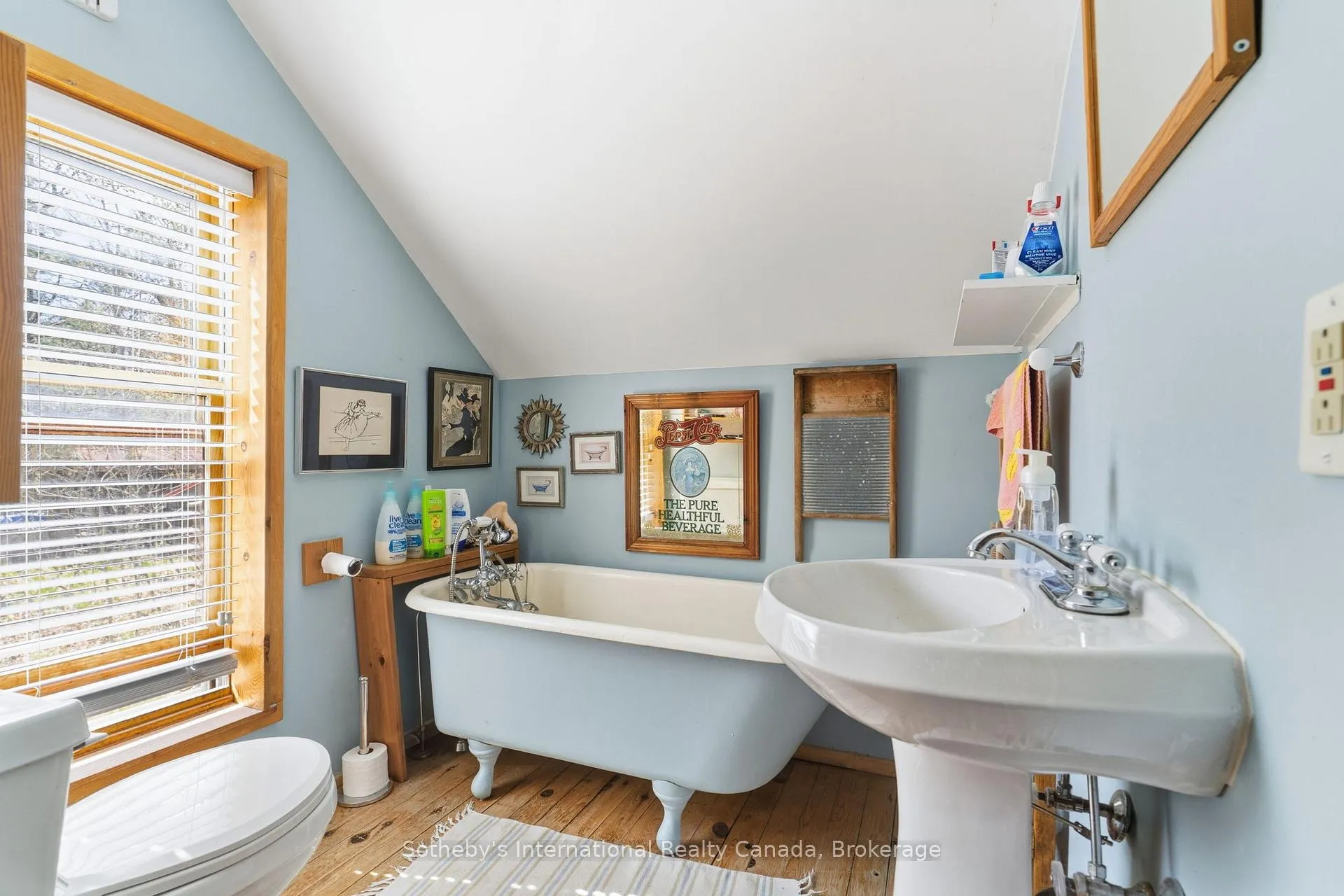 Photo 40 of Unit 1, 1049 Bell Road, Gravenhurst, Ryde — HOMEH