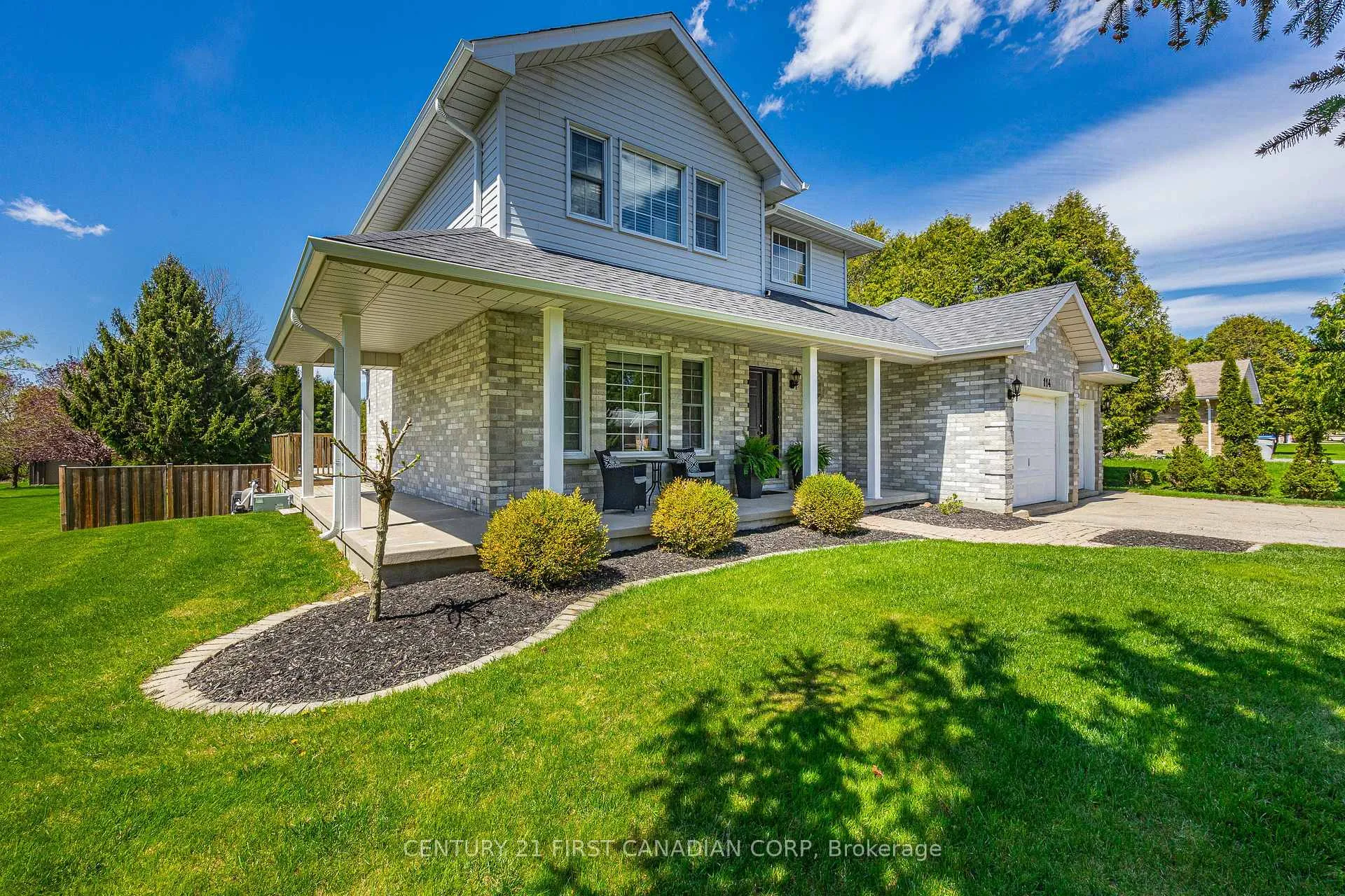 Photo 7 of 114 Brookfield Street, Middlesex Centre, Denfield — HOMEH