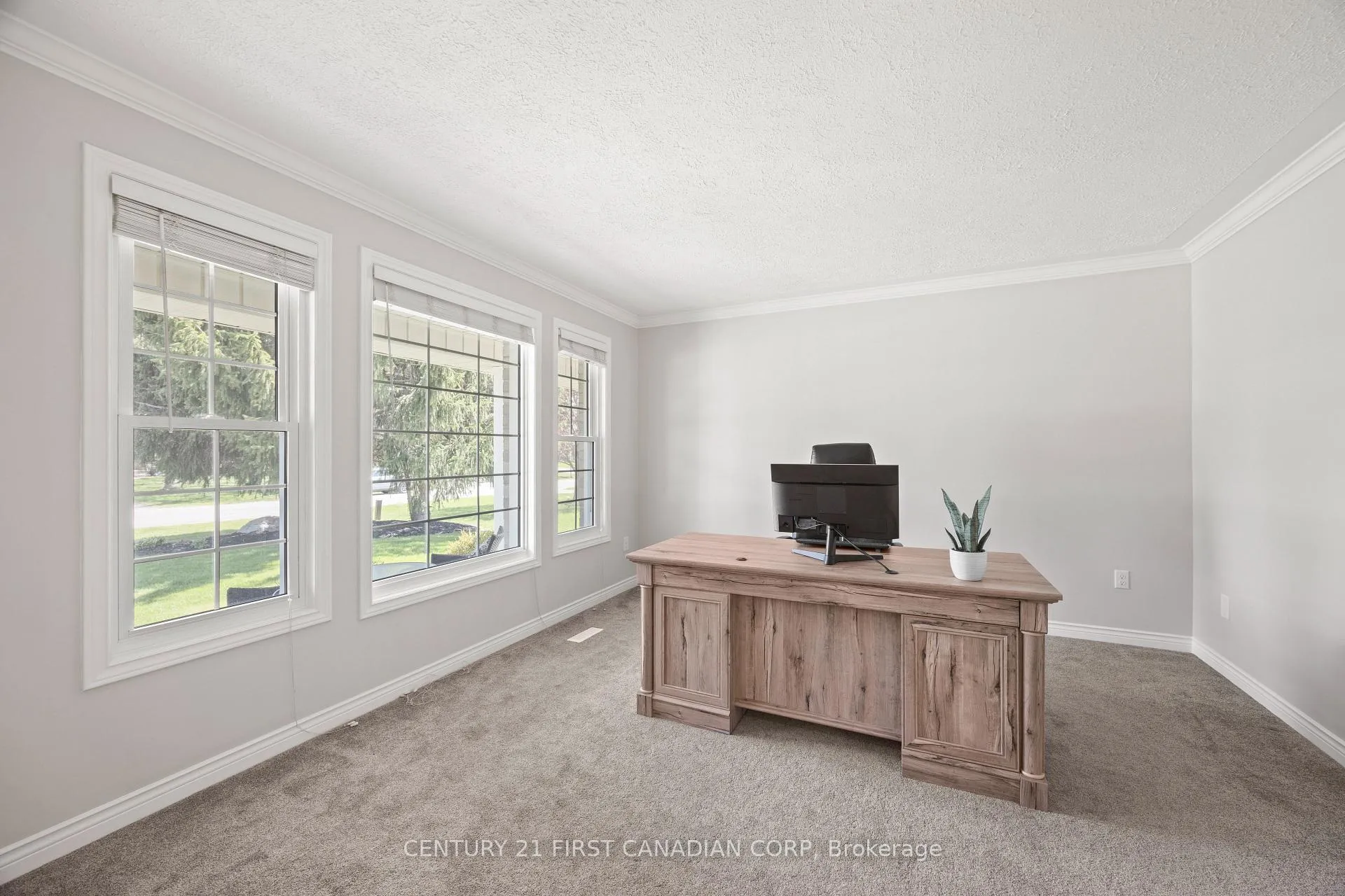Photo 21 of 114 Brookfield Street, Middlesex Centre, Denfield — HOMEH