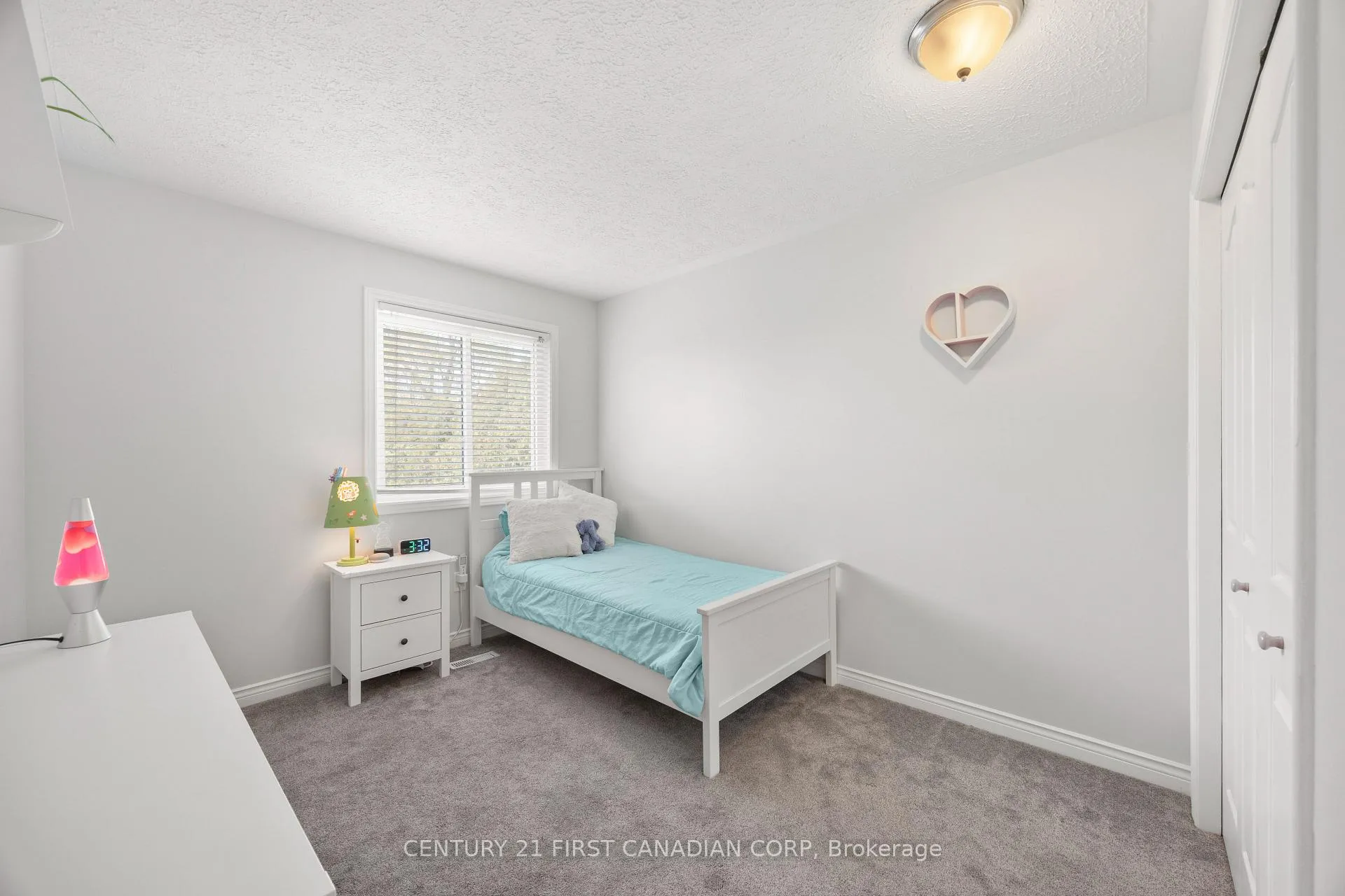 Photo 28 of 114 Brookfield Street, Middlesex Centre, Denfield — HOMEH