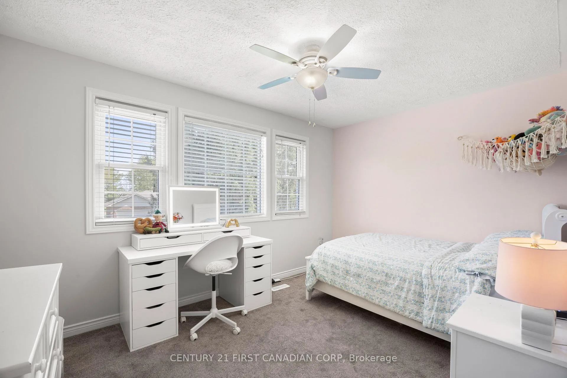 Photo 29 of 114 Brookfield Street, Middlesex Centre, Denfield — HOMEH