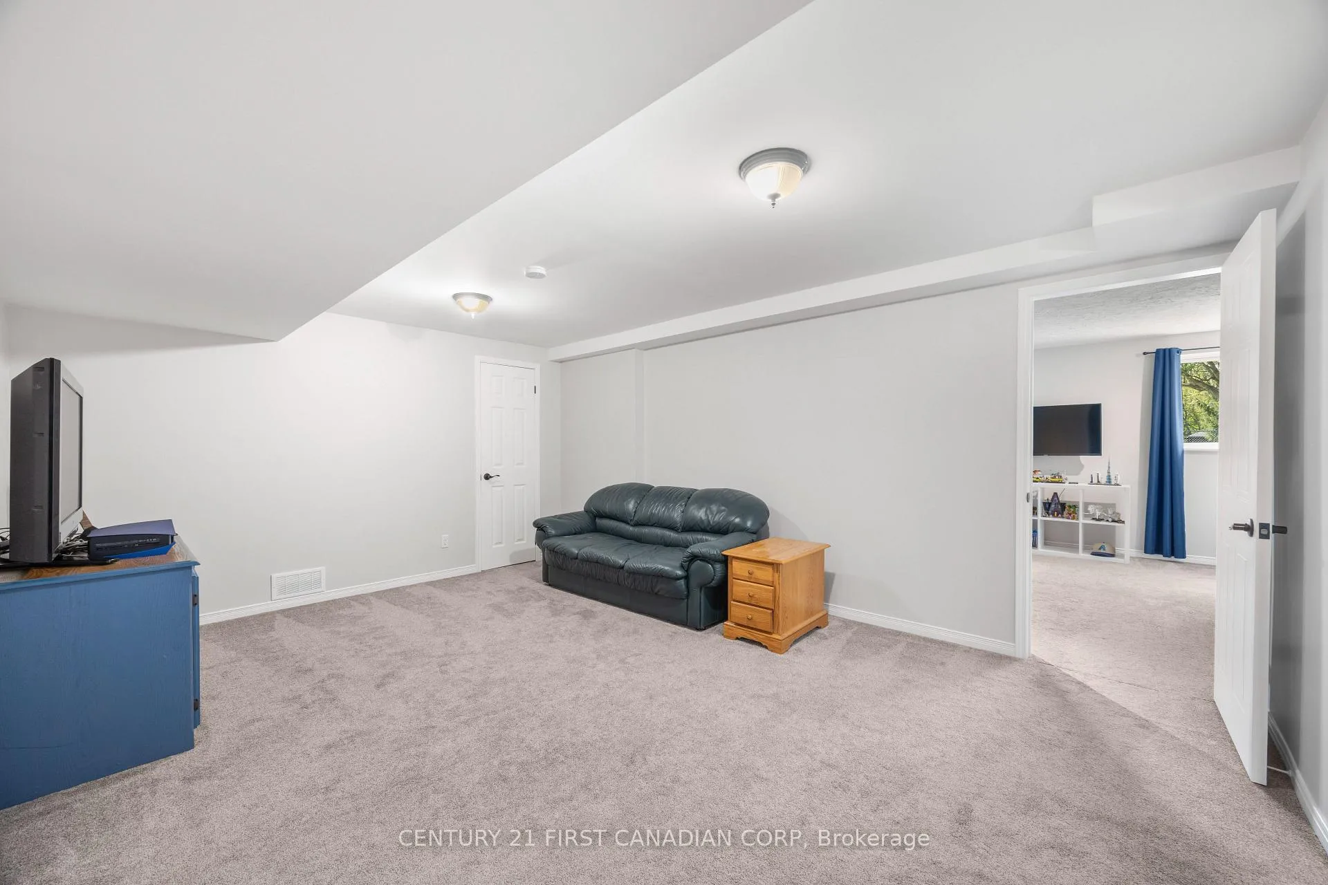 Photo 32 of 114 Brookfield Street, Middlesex Centre, Denfield — HOMEH