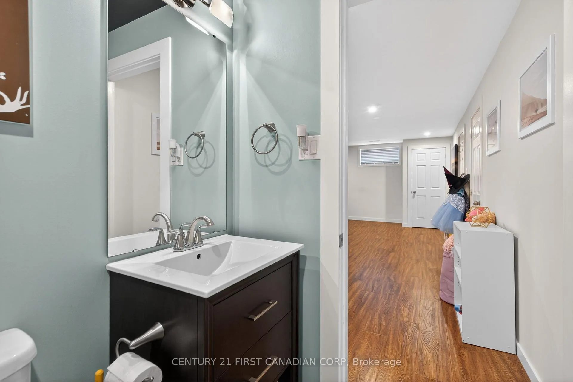 Photo 30 of 285 Thorne Drive, Strathroy-Caradoc, NE — HOMEH