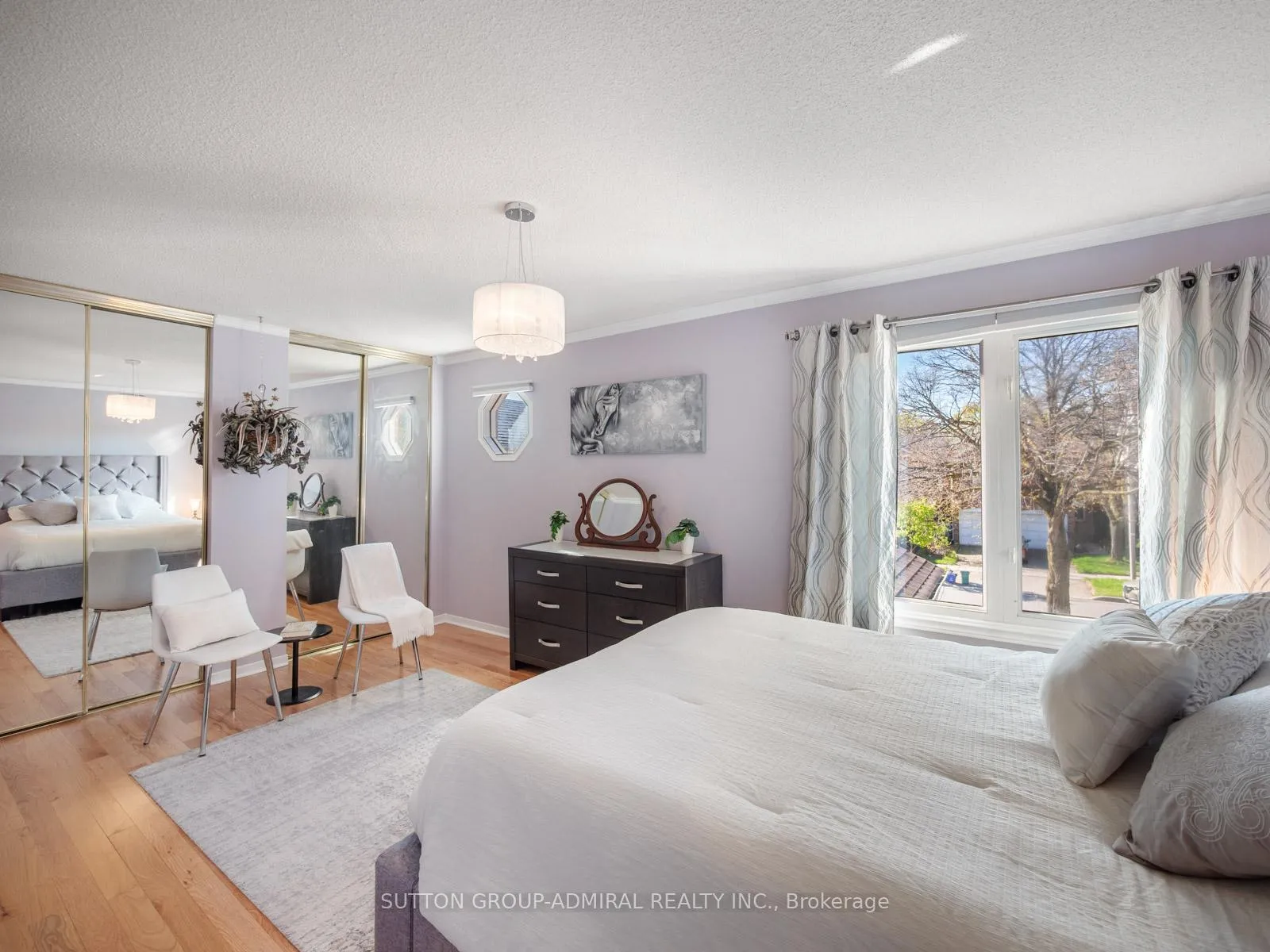 Photo 17 of 120 Glenmanor Way, Vaughan, Crestwood-Springfarm-Yorkhill — HOMEH