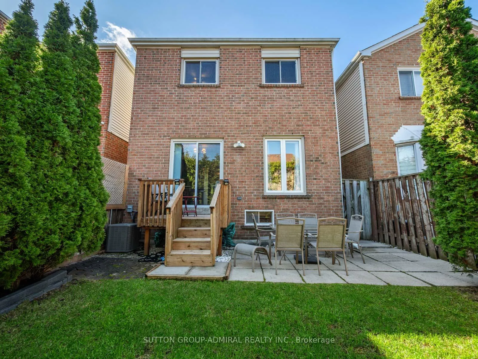 Photo 28 of 120 Glenmanor Way, Vaughan, Crestwood-Springfarm-Yorkhill — HOMEH