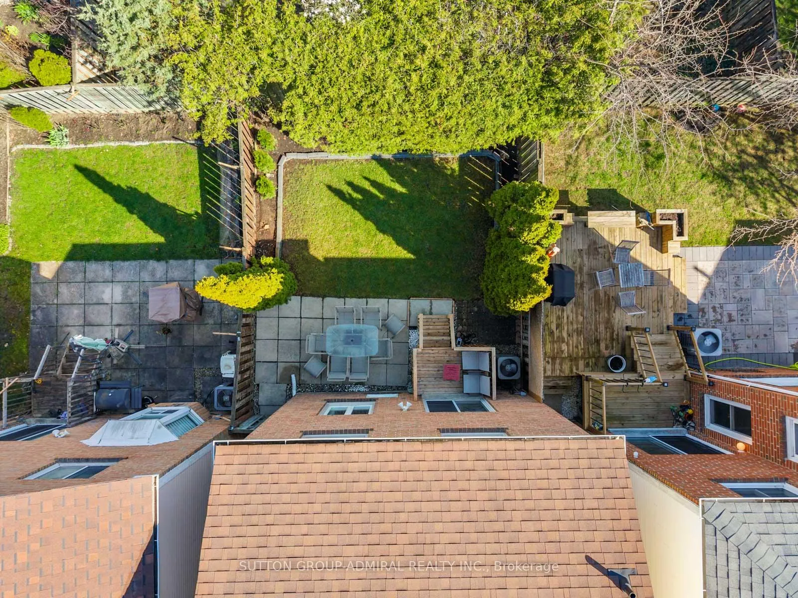 Photo 31 of 120 Glenmanor Way, Vaughan, Crestwood-Springfarm-Yorkhill — HOMEH