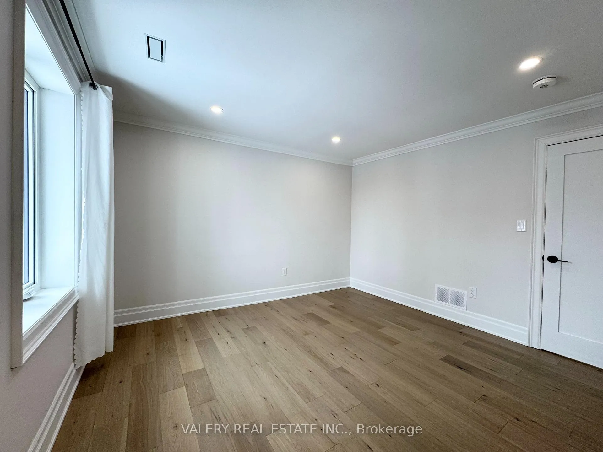 Photo 29 of Unit 1, 30 Morgan Avenue, Etobicoke, Stonegate-Queensway — HOMEH