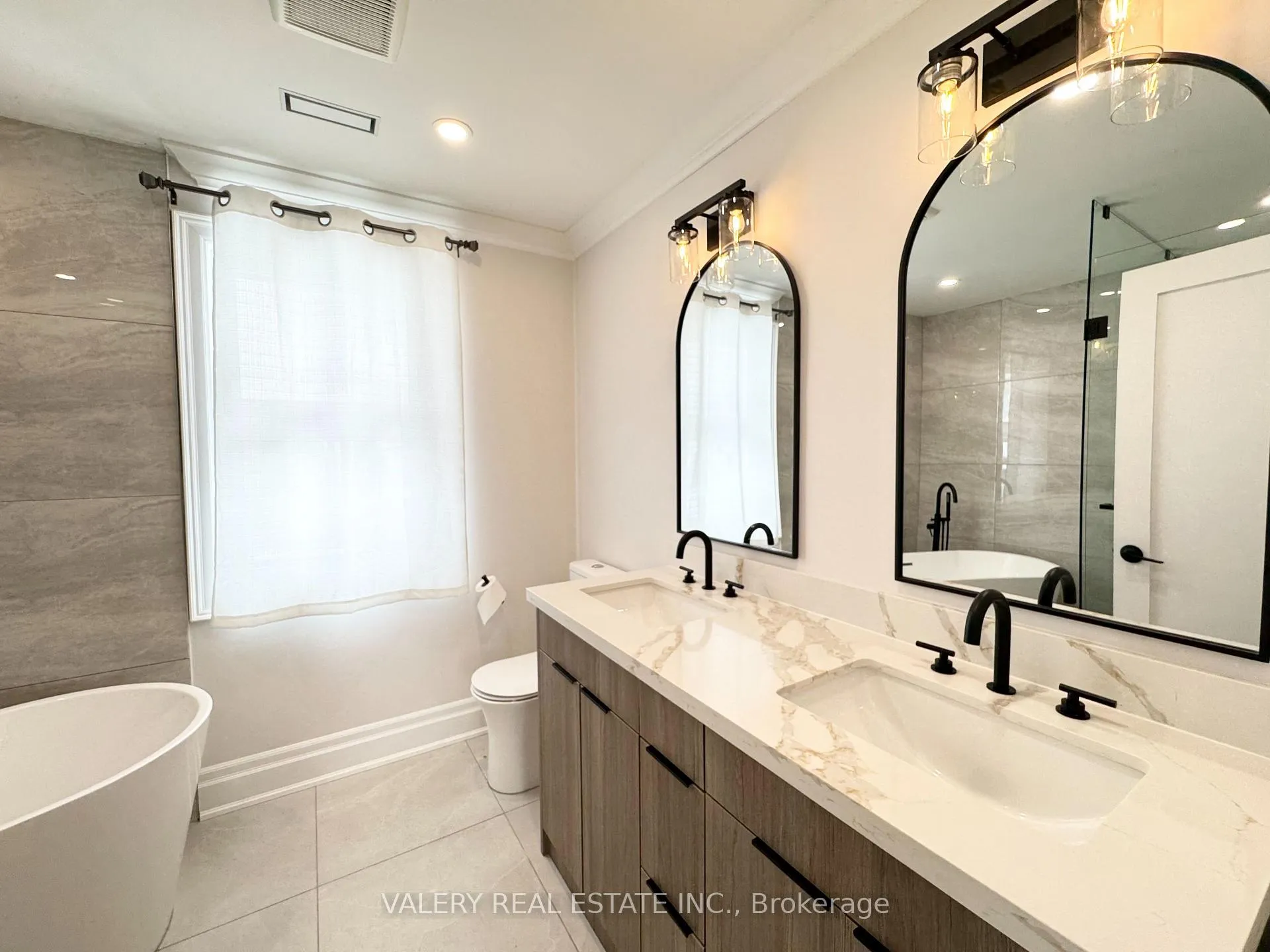 Photo 37 of Unit 1, 30 Morgan Avenue, Etobicoke, Stonegate-Queensway — HOMEH