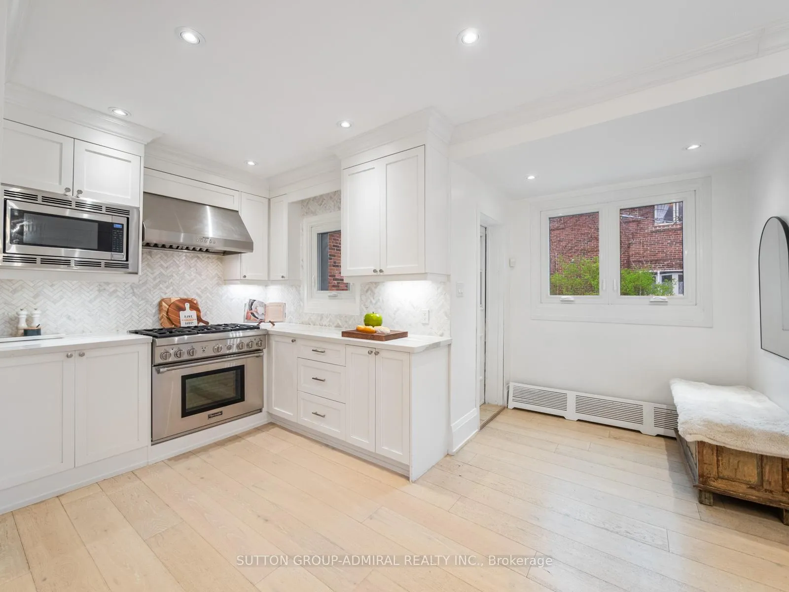 Photo 12 of 7 Glenarden Road, Toronto, Forest Hill North — HOMEH
