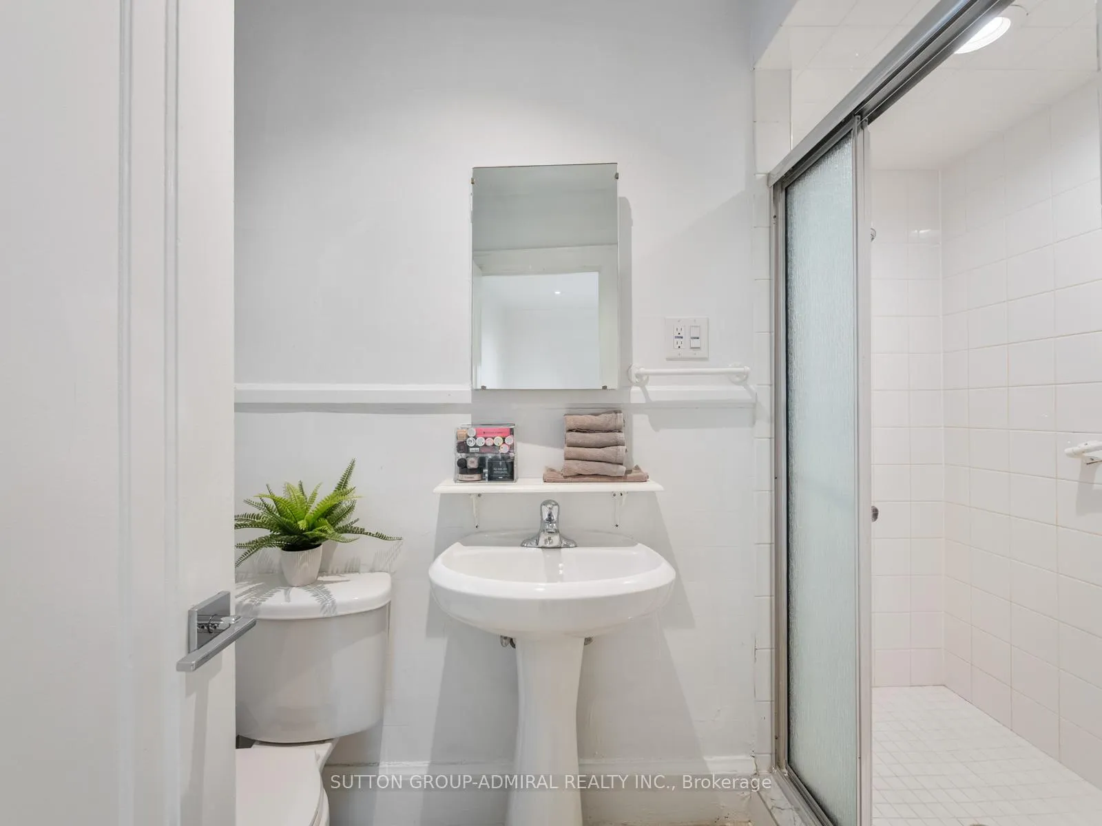Photo 20 of 7 Glenarden Road, Toronto, Forest Hill North — HOMEH